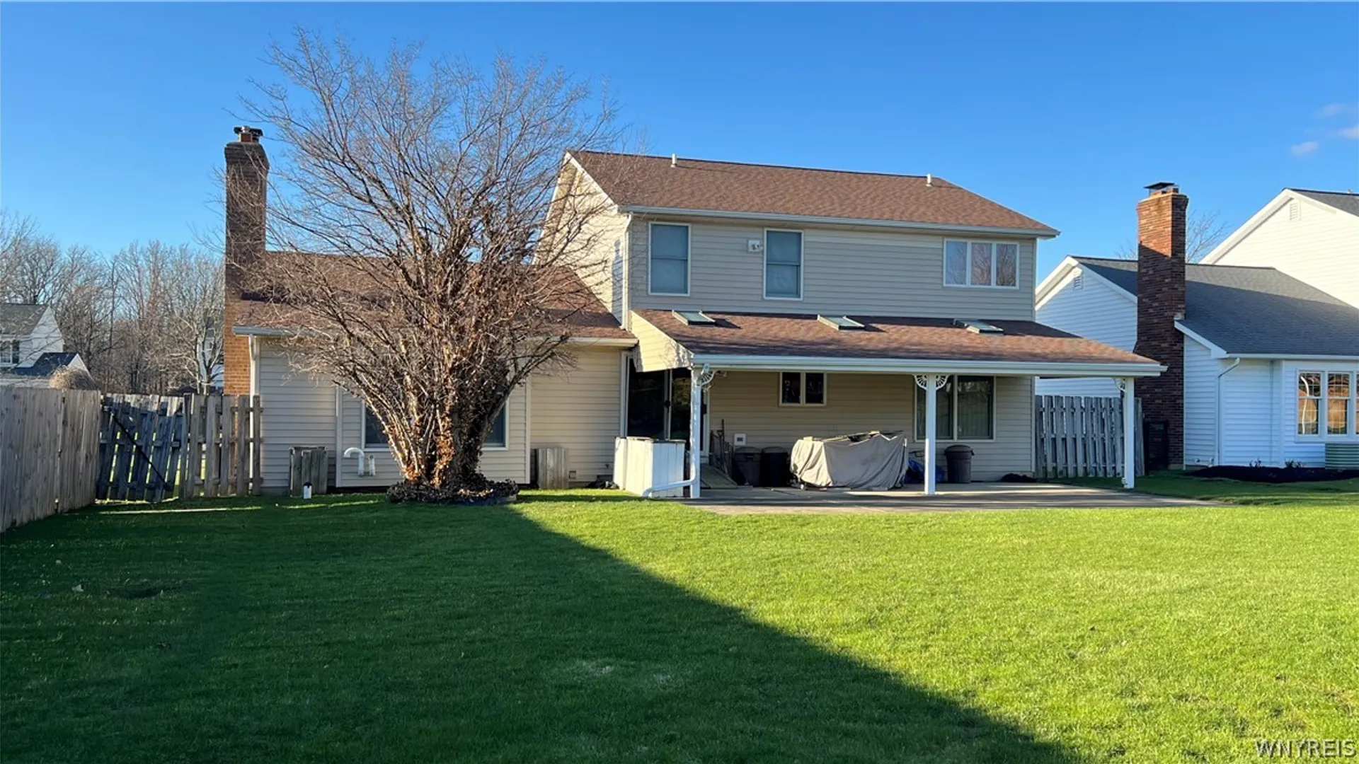 Property at 204 Holiday Lane, Hamburg, NY 14075 28