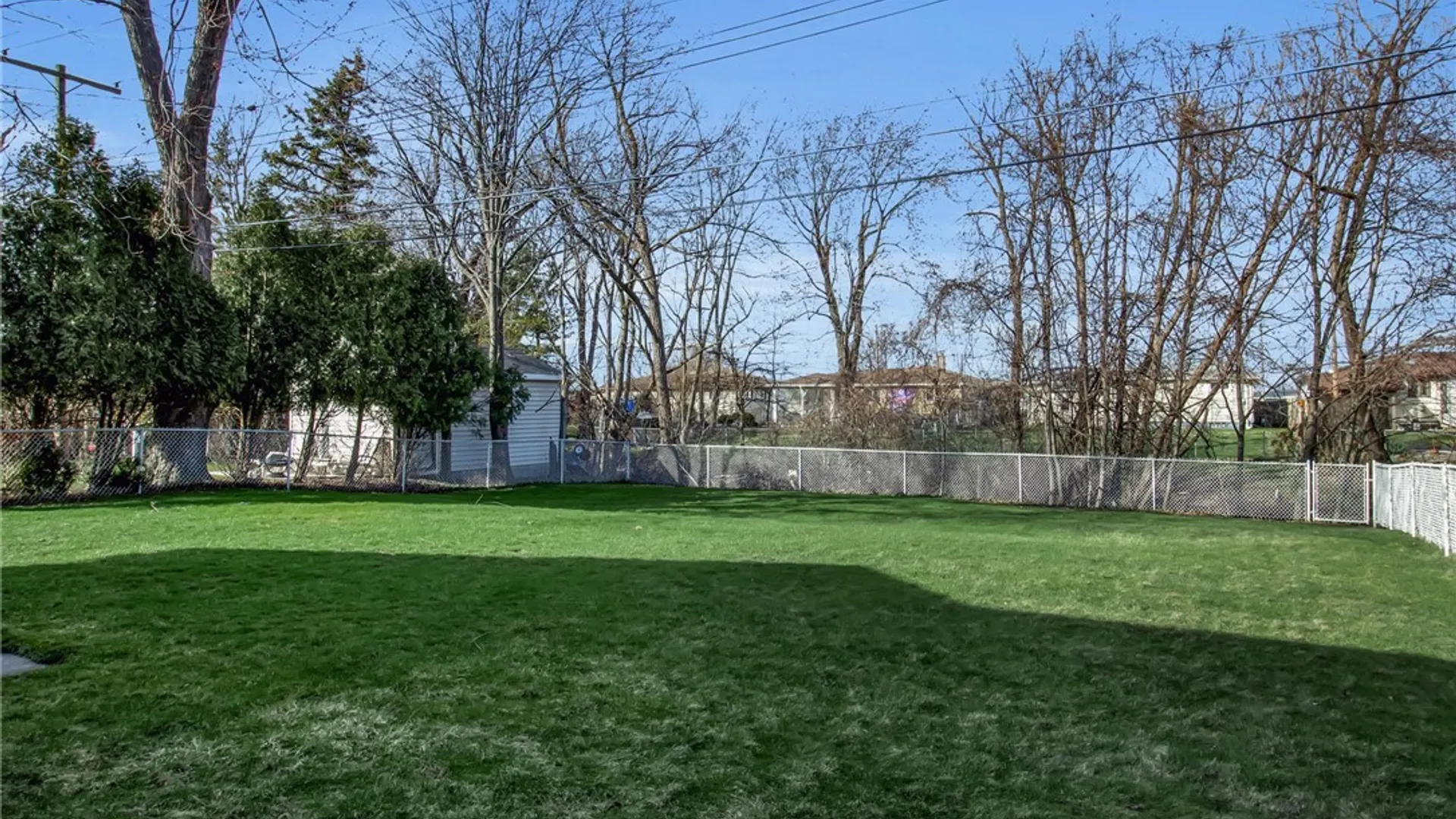 Property at 378 Creek Drive, Cheektowaga, NY 14043 6