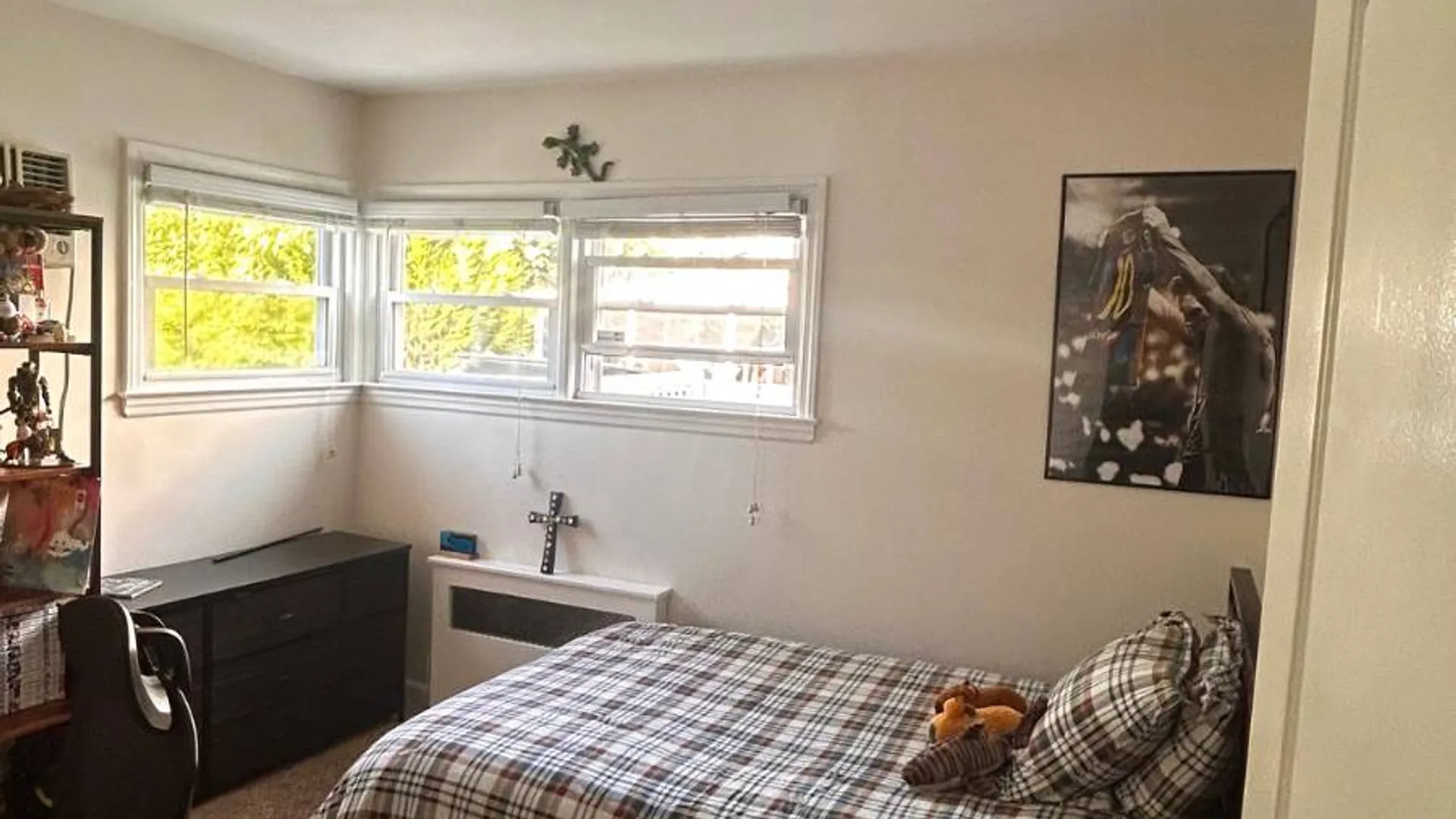 Property at 6 Cail Drive, East Rockaway, NY 11518 14