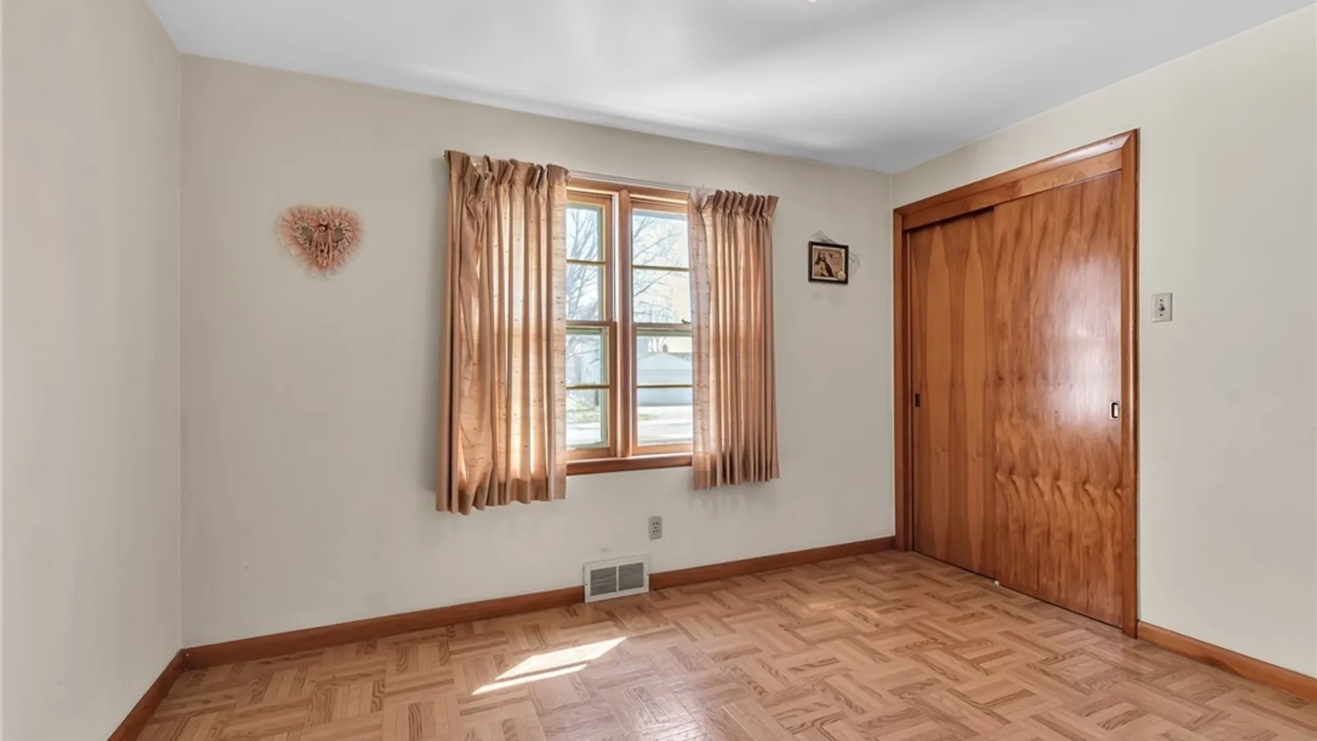 Property at 74 Grant Street, Lancaster, NY 14043 19