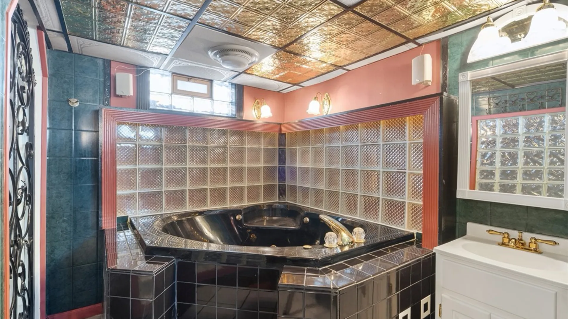 Property at 101 Andrews Road, DeWitt, NY 13214 38