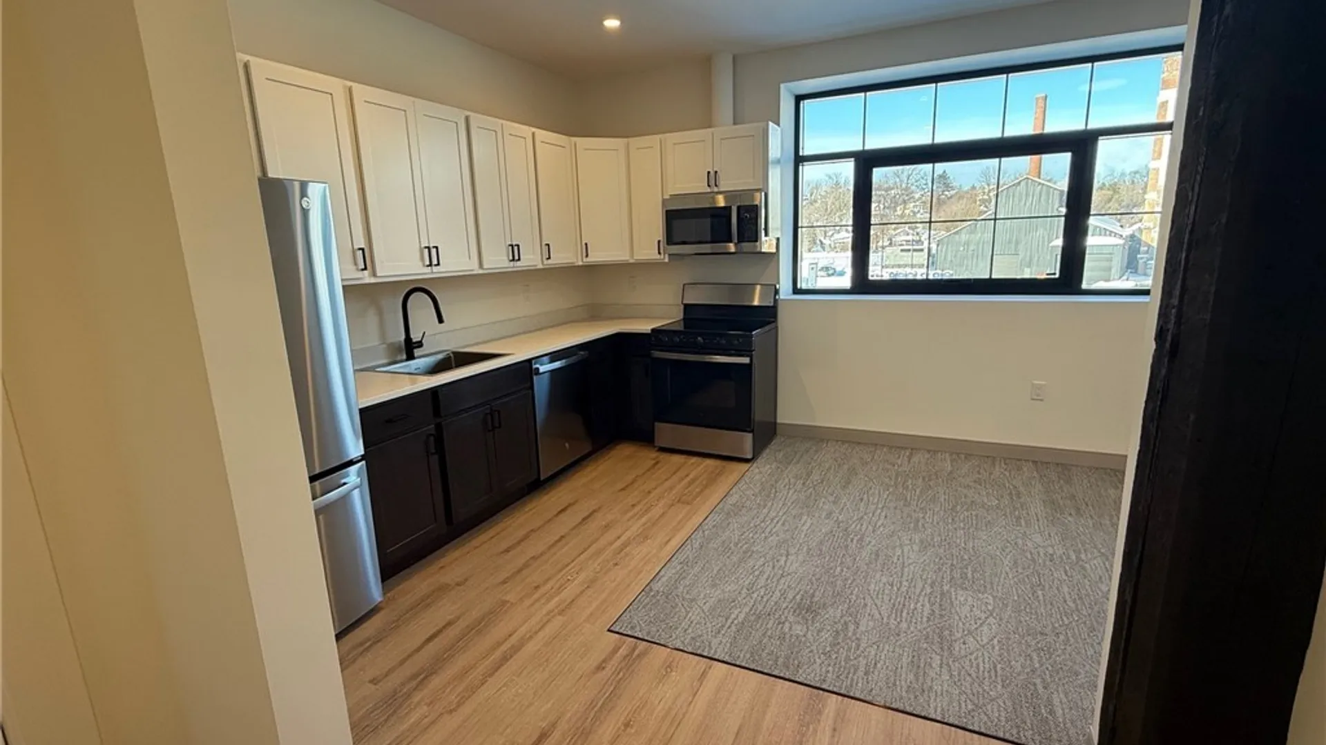 Property at 1117 Fayette Street, Syracuse, NY 13204 3