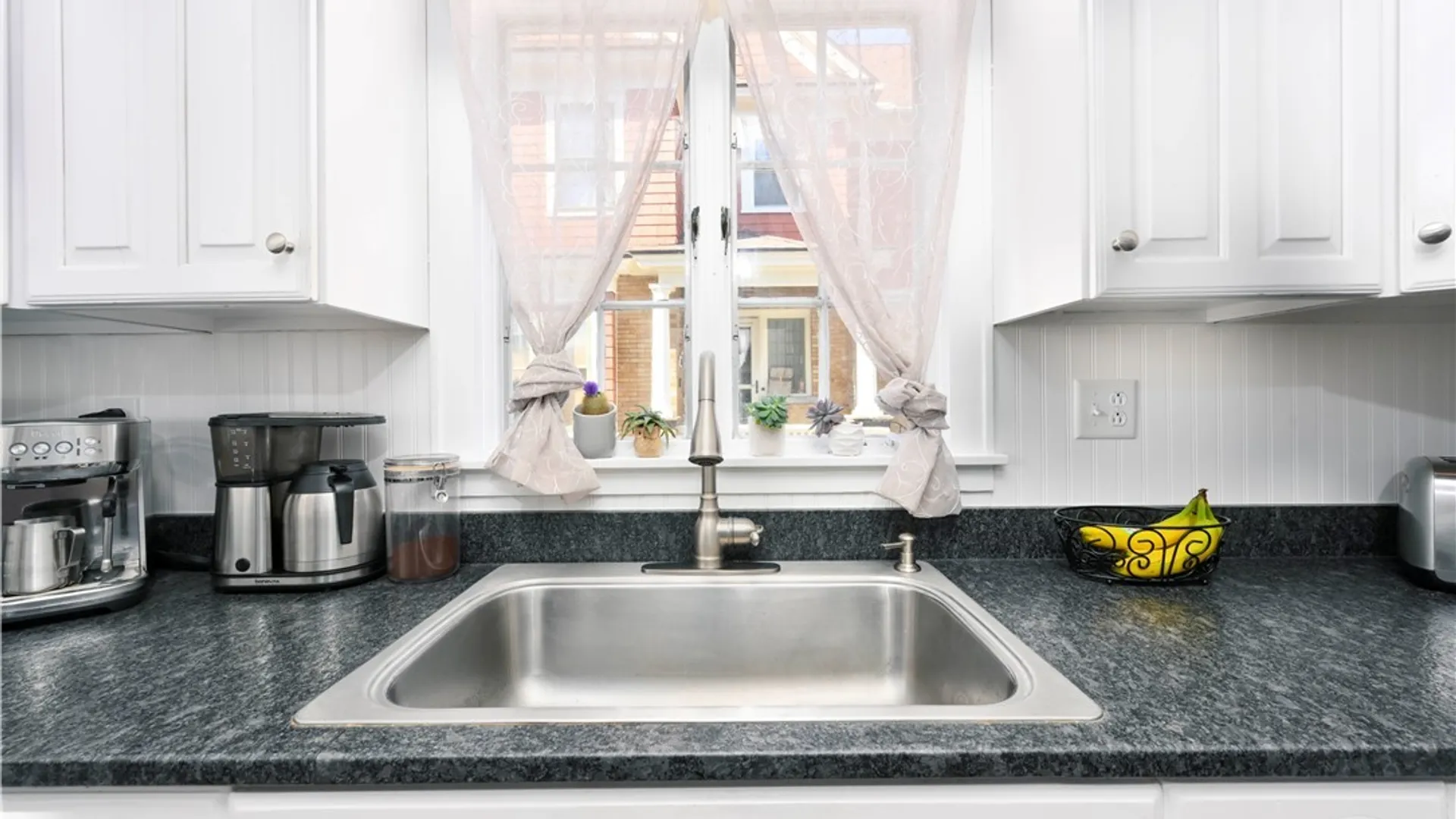 Property at 508 Broad Street, Oneida, NY 13421 14