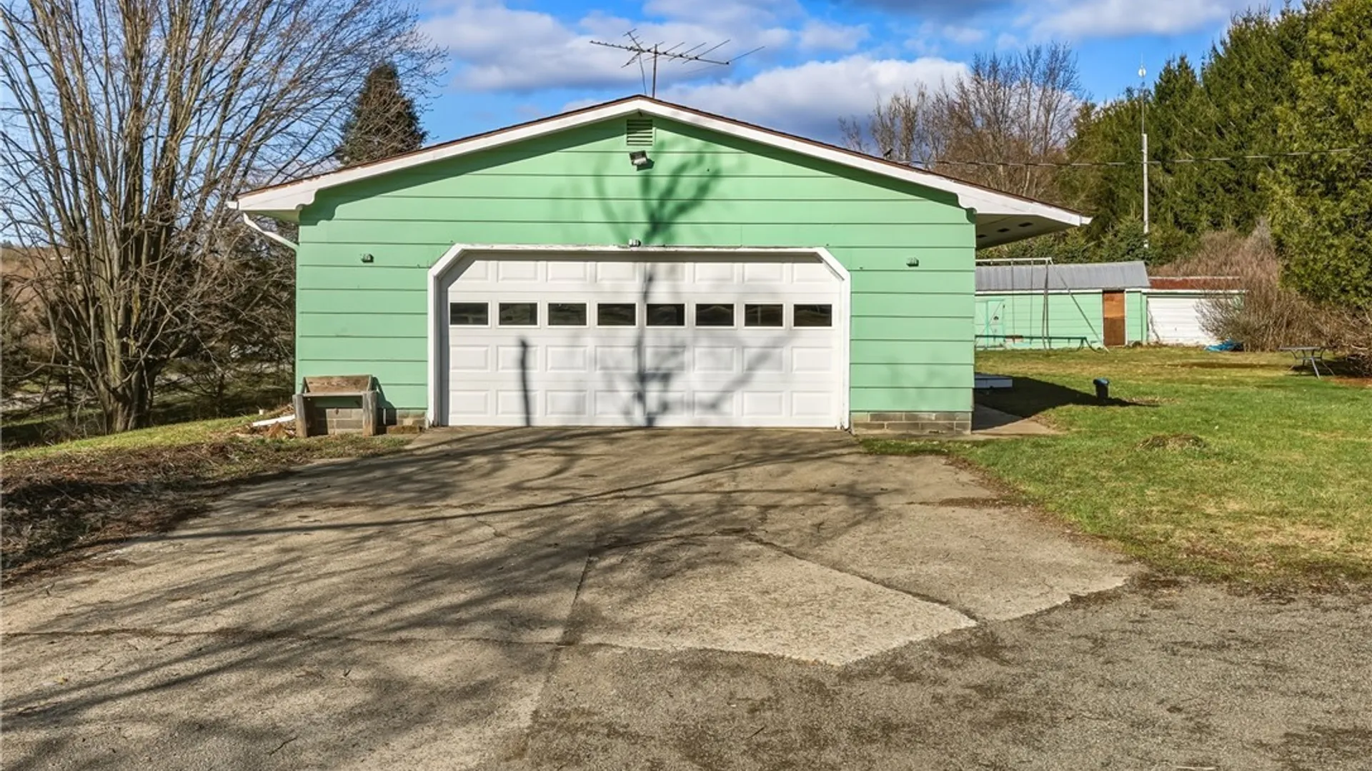 Property at 1040 W Hughes Road, Freedom, NY 14009 3