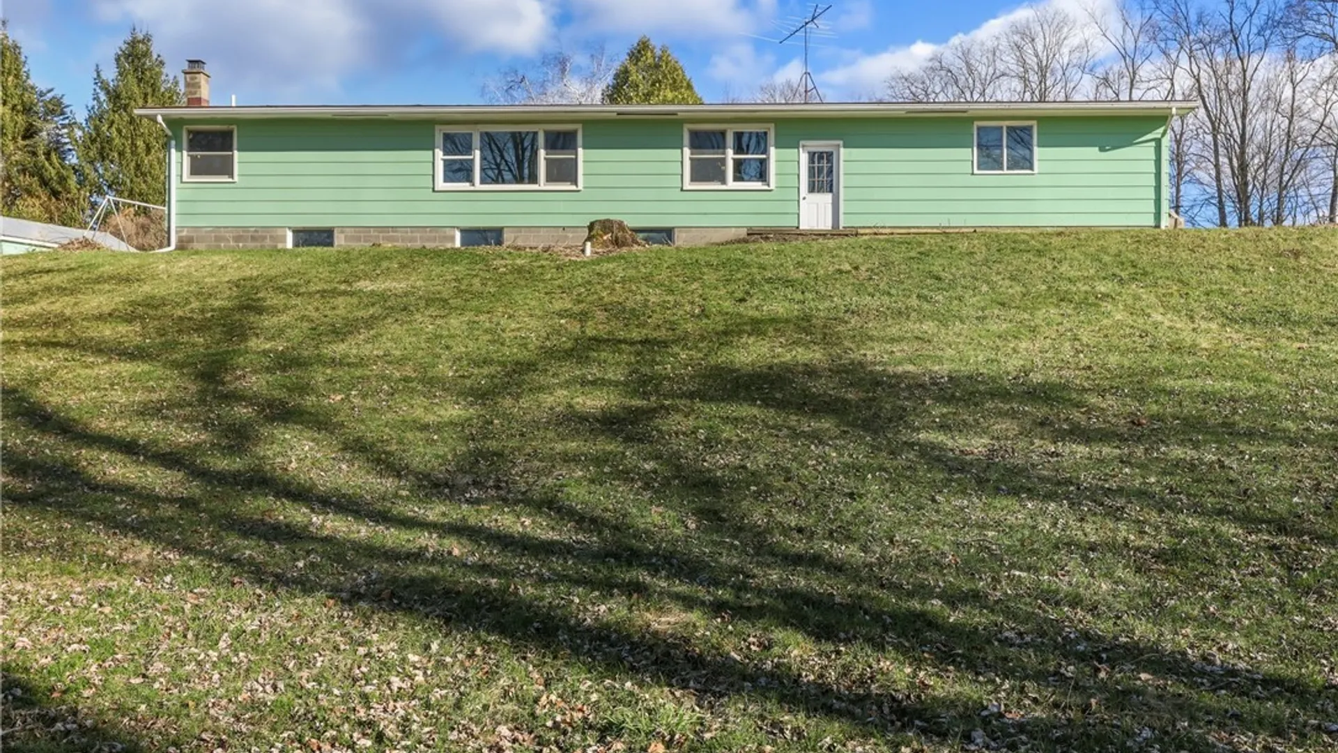 Property at 1040 W Hughes Road, Freedom, NY 14009 7