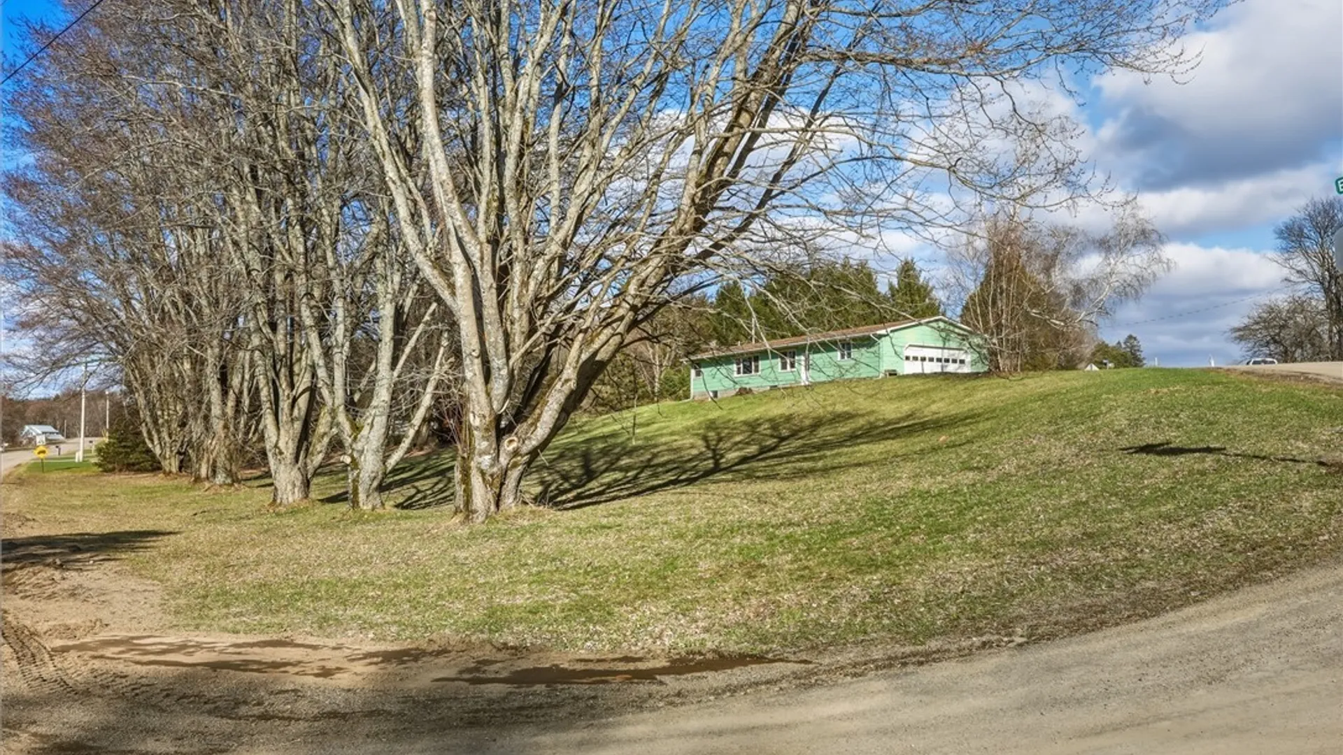 Property at 1040 W Hughes Road, Freedom, NY 14009 9