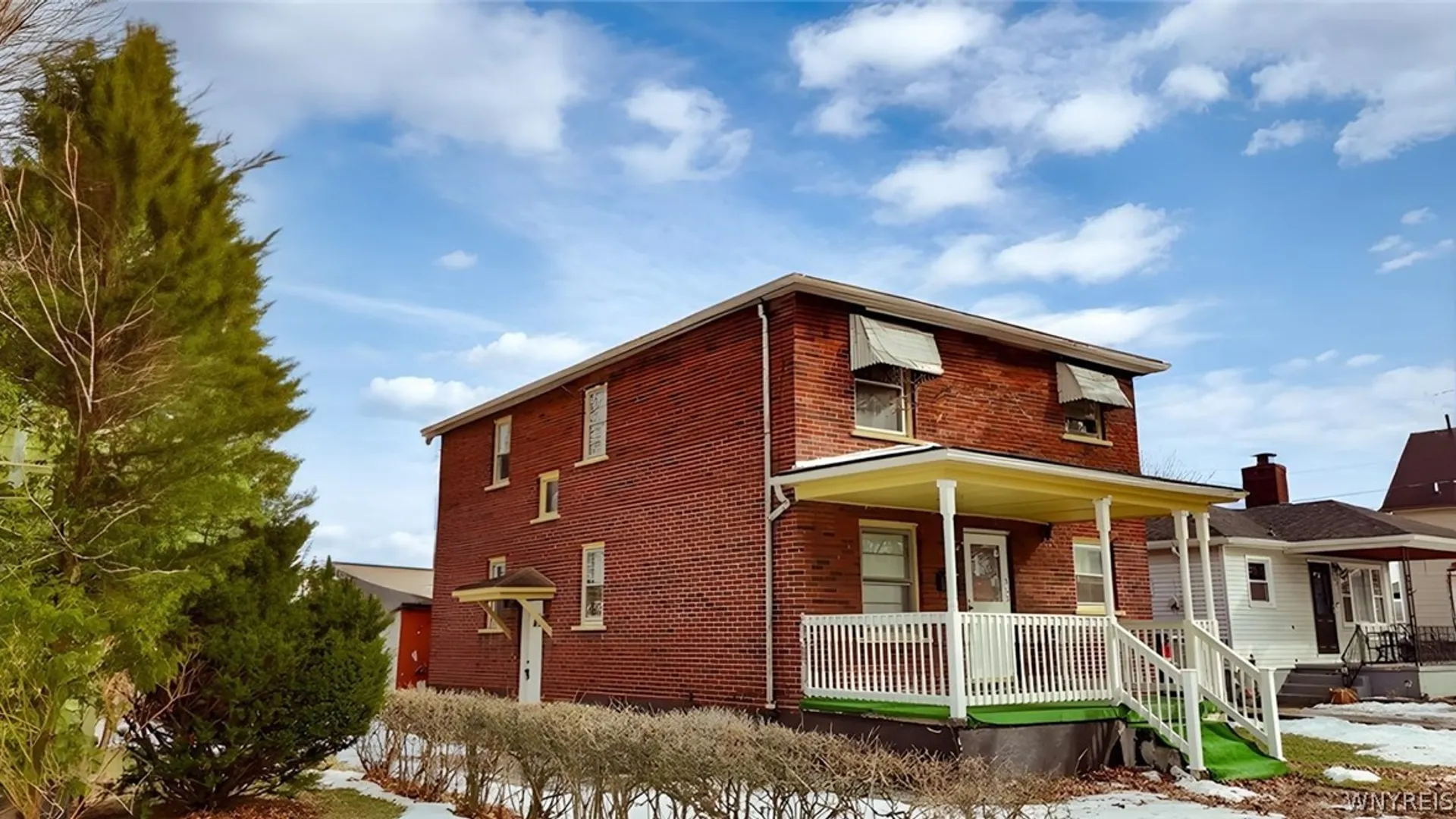 Property at 353 38th Street, Niagara Falls, NY 14303 2