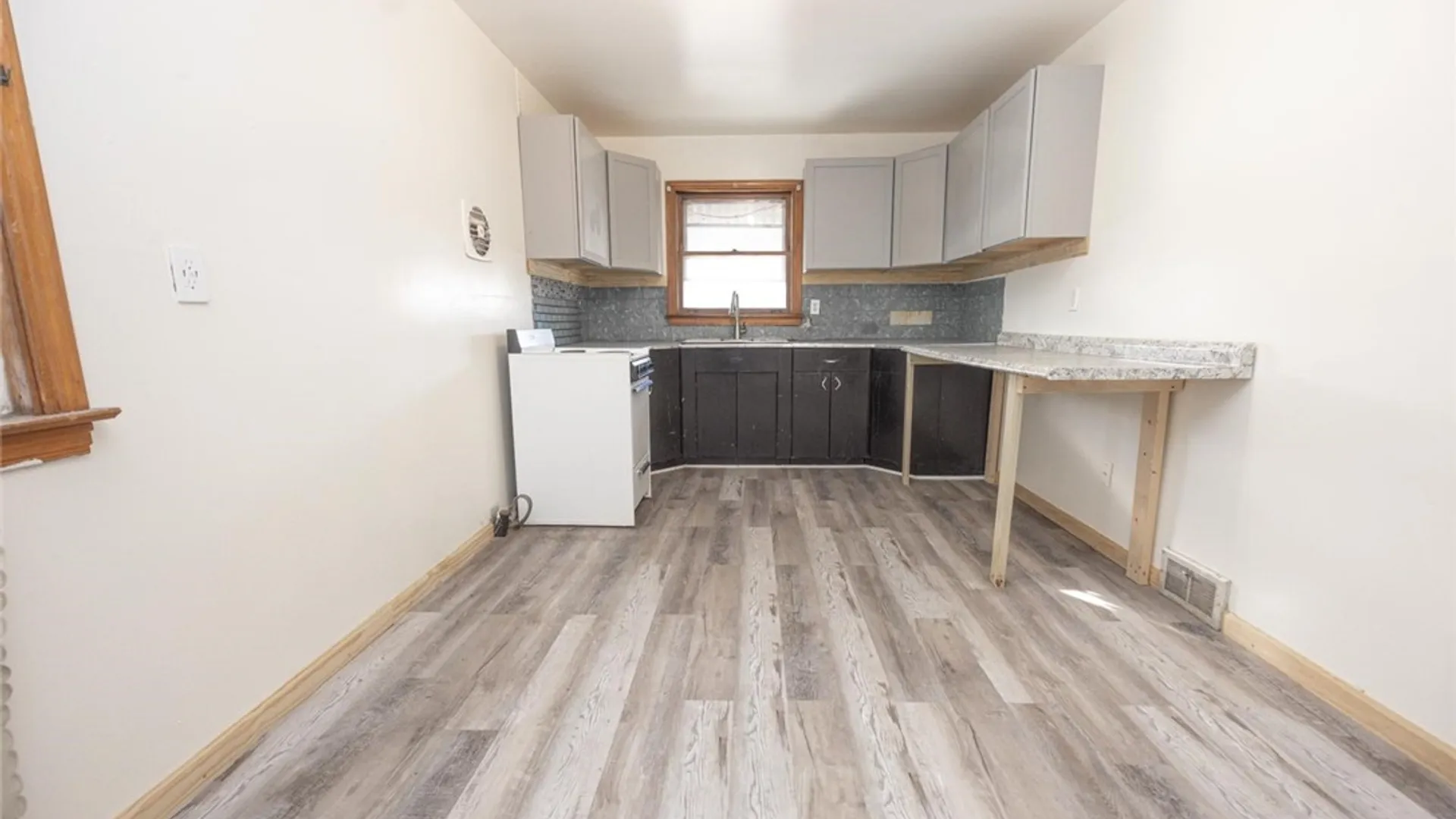 Property at 353 38th Street, Niagara Falls, NY 14303 29