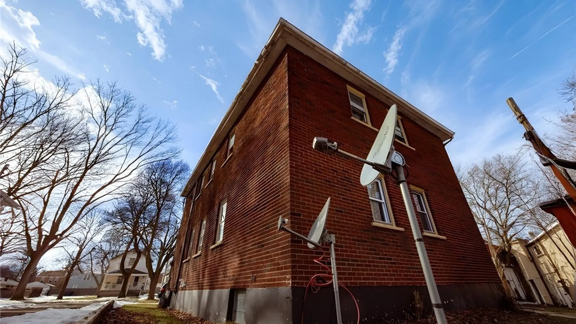 Property at 353 38th Street, Niagara Falls, NY 14303 3