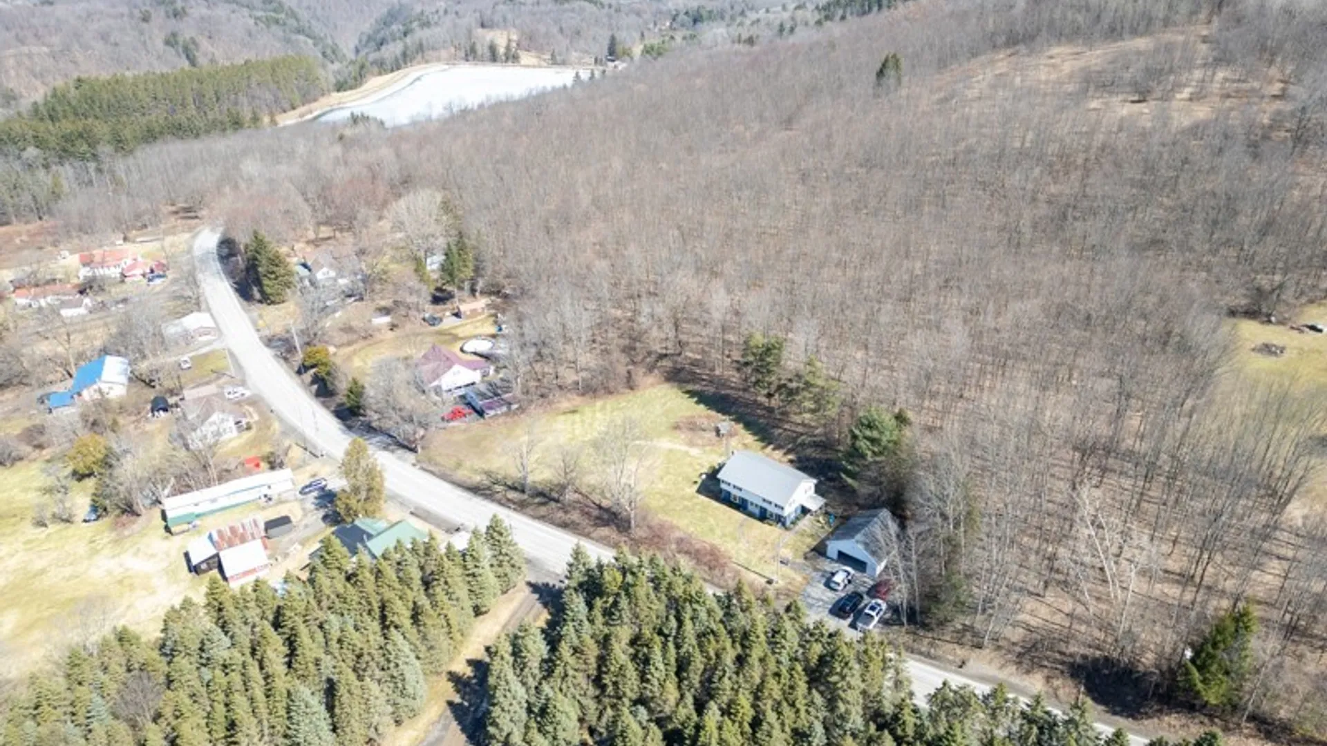 Property at 1214 Elizabethtown Rd, German Flatts, NY 13357 6