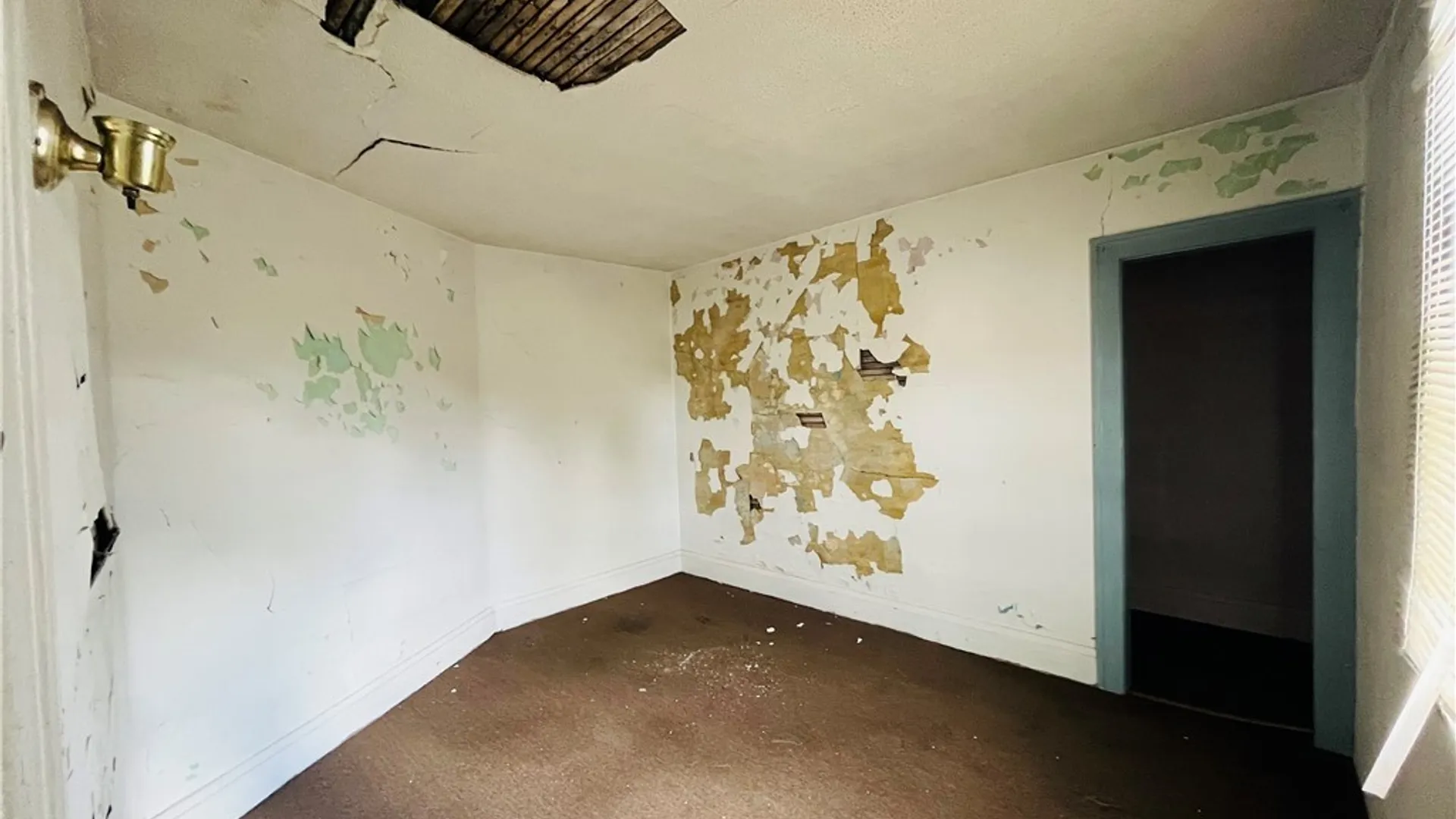 Property at 25 Central Avenue, Buffalo, NY 14212 27