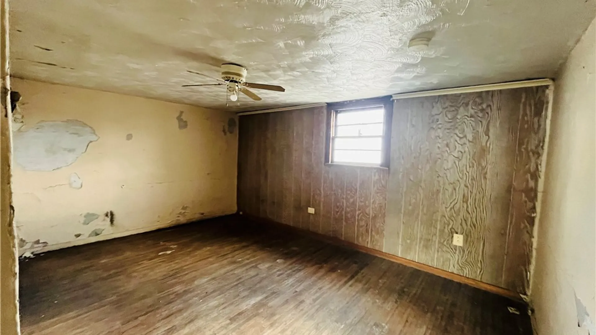 Property at 25 Central Avenue, Buffalo, NY 14212 33