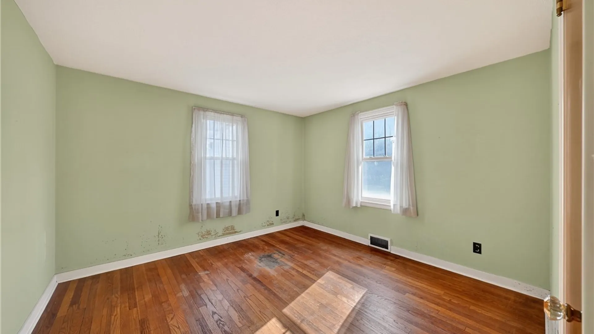 Property at 116 Chestnut Hill Drive, Salina, NY 13088 19