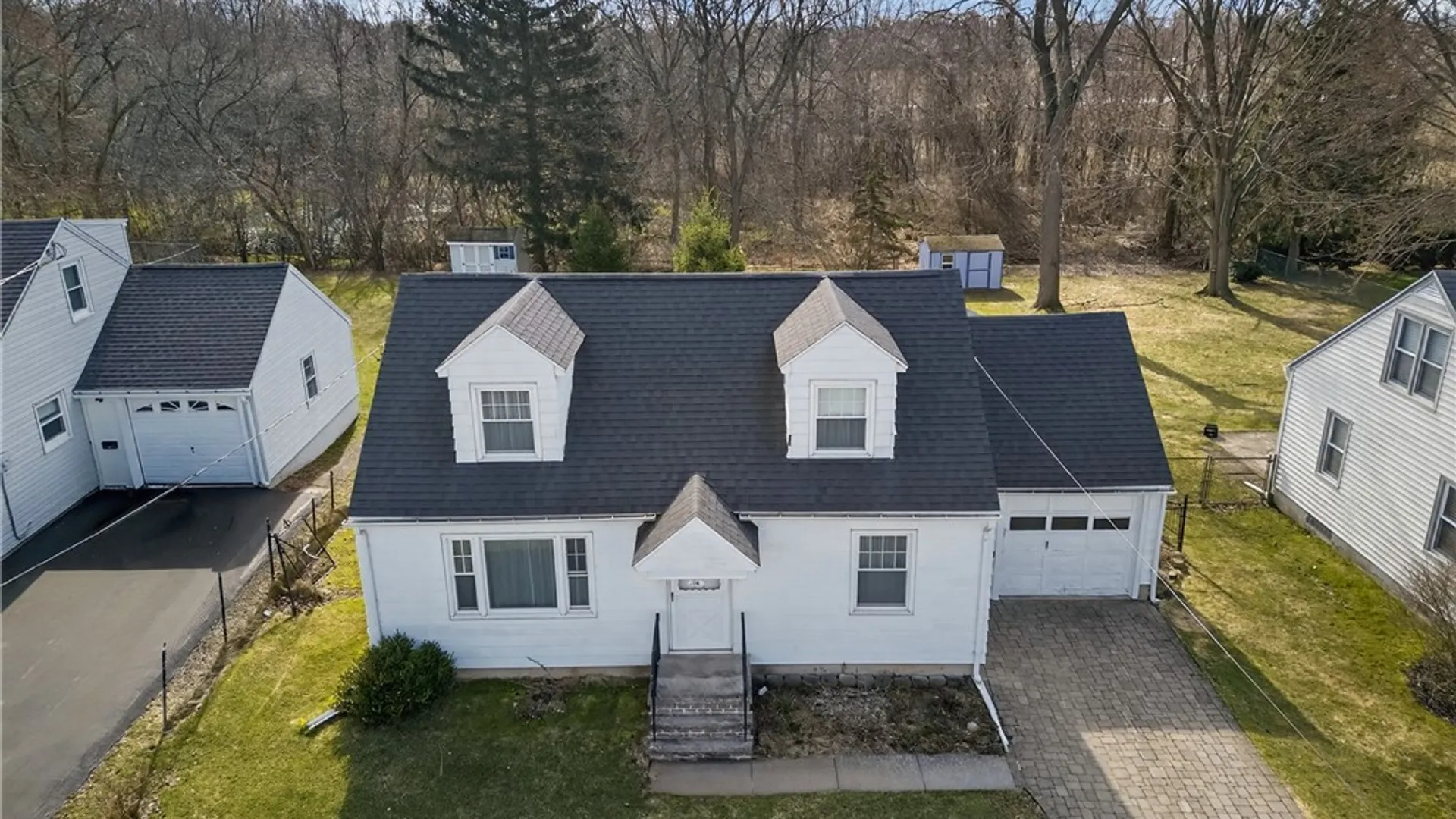 Property at 116 Chestnut Hill Drive, Salina, NY 13088 2