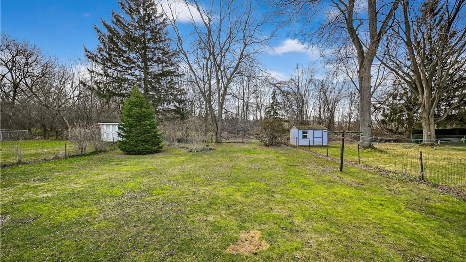 Property at 116 Chestnut Hill Drive, Salina, NY 13088 32