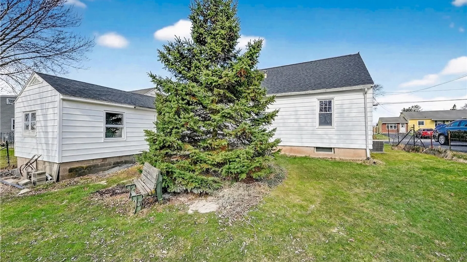 Property at 116 Chestnut Hill Drive, Salina, NY 13088 34