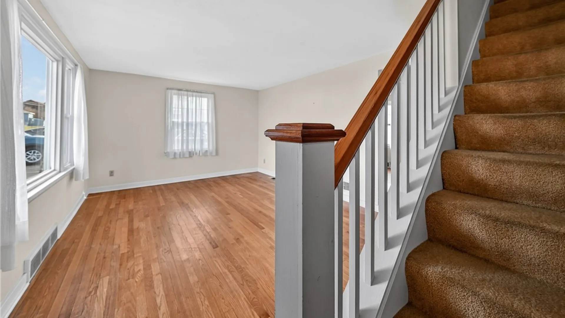 Property at 116 Chestnut Hill Drive, Salina, NY 13088 8