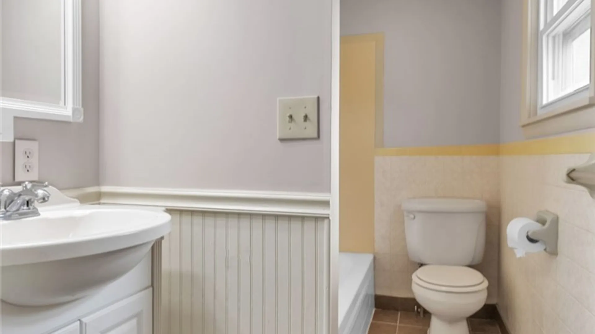 Property at 1 Akron Street, Lockport City, NY 14094 17
