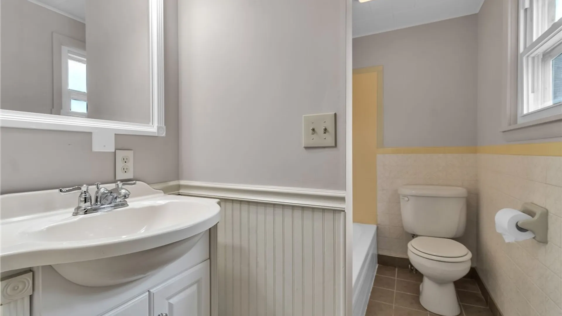 Property at 1 Akron Street, Lockport City, NY 14094 18