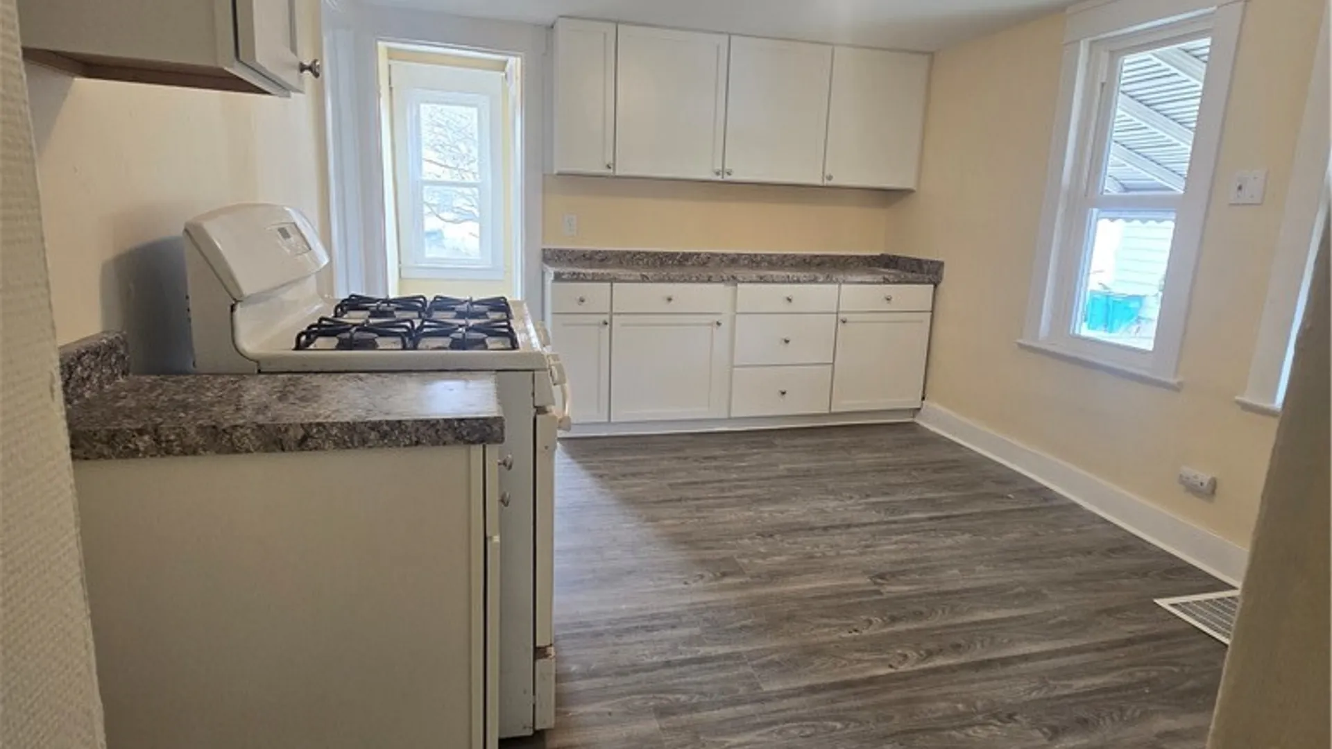 Property at 125 Edison Avenue, Buffalo, NY 14215 12
