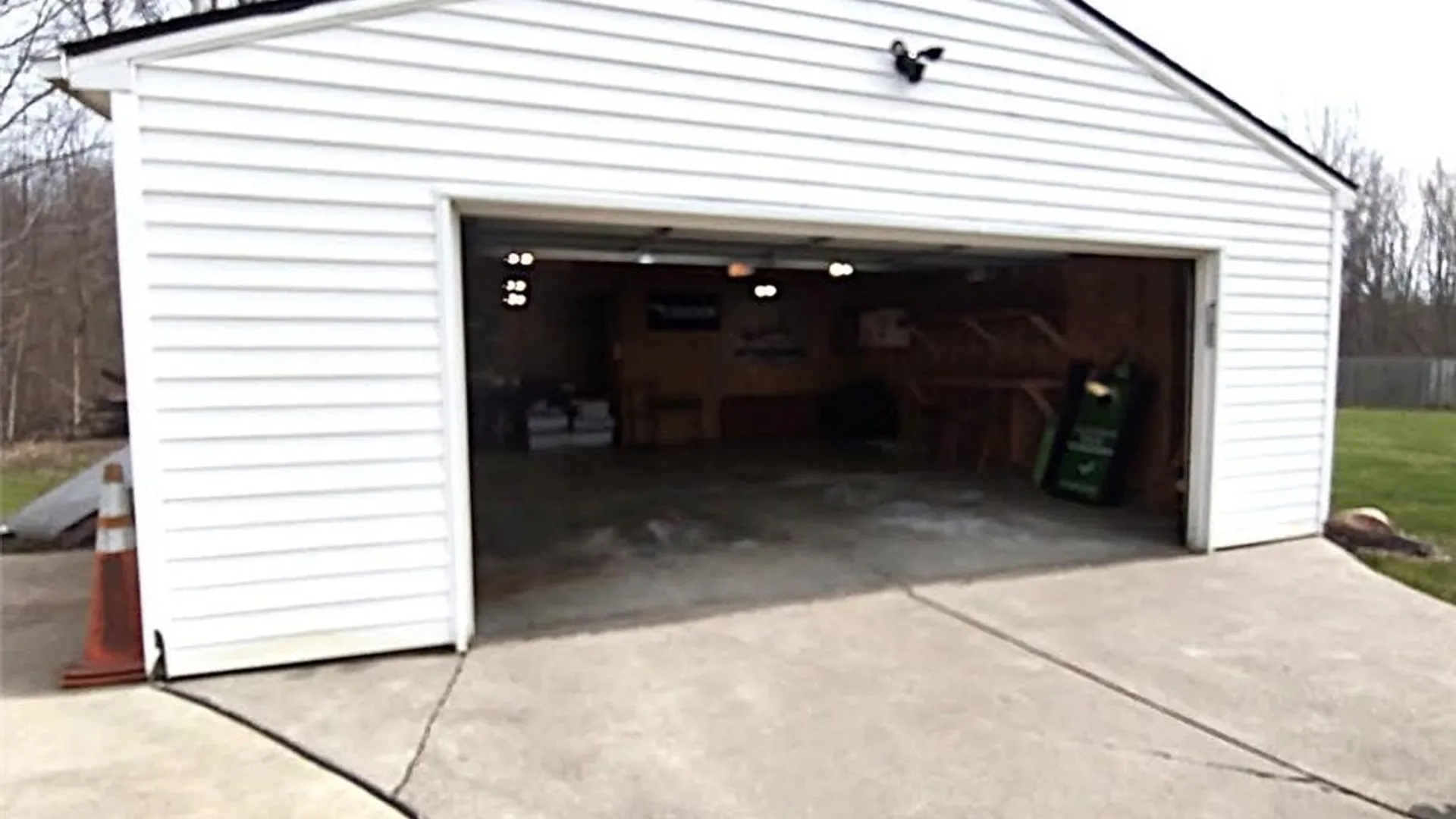 Property at 6565 Southwestern Boulevard, Hamburg, NY 14085 19