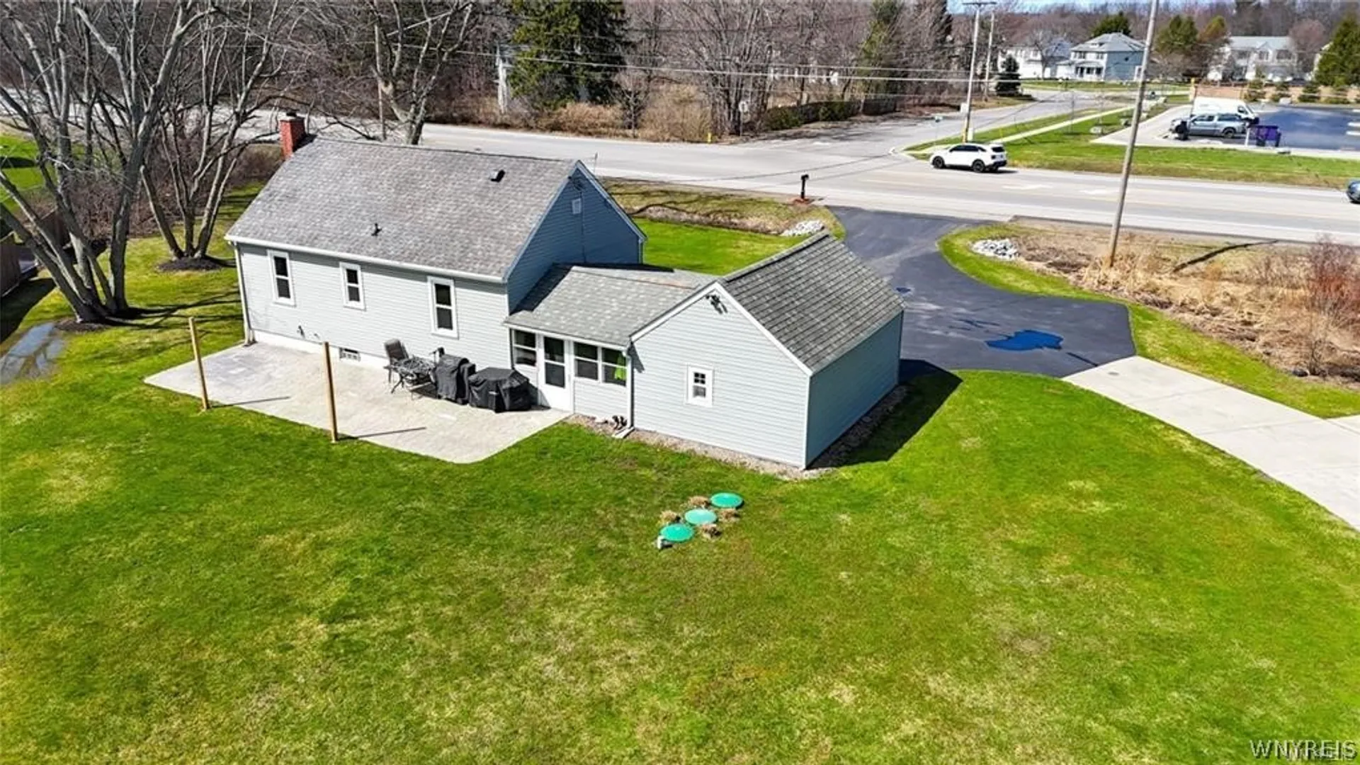 Property at 6565 Southwestern Boulevard, Hamburg, NY 14085 28