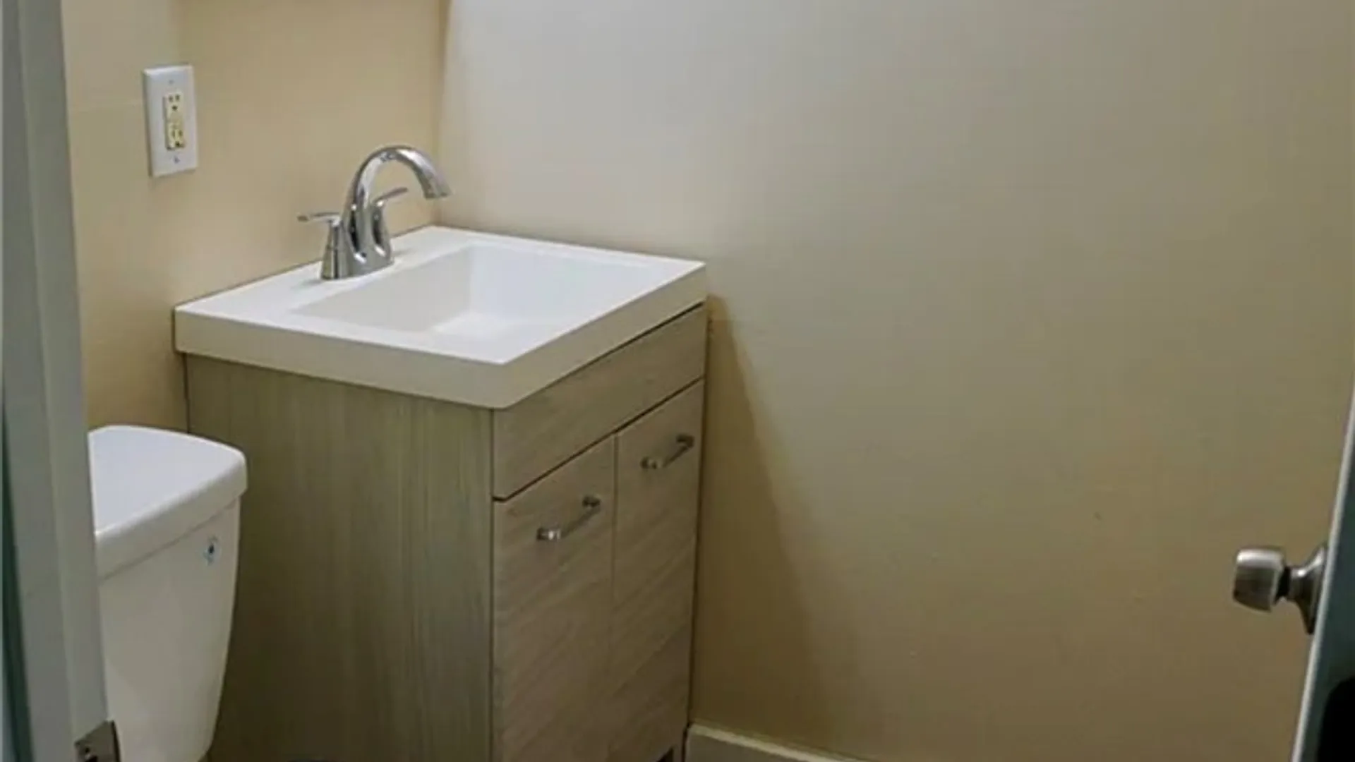 Property at 555 Village Boulevard, Van Buren, NY 13027 12