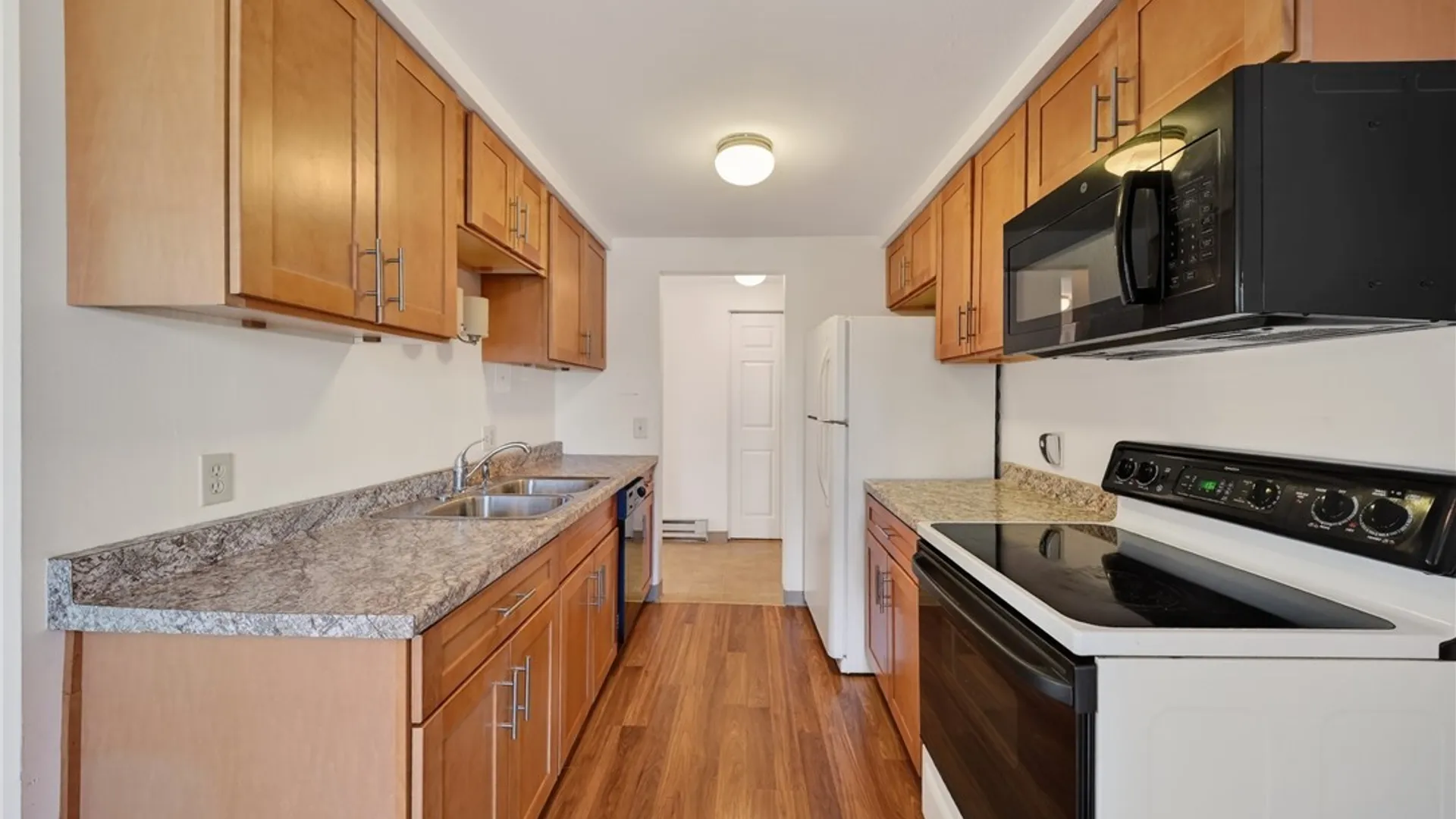 Property at 211 Watertree Drive, DeWitt, NY 13057 16