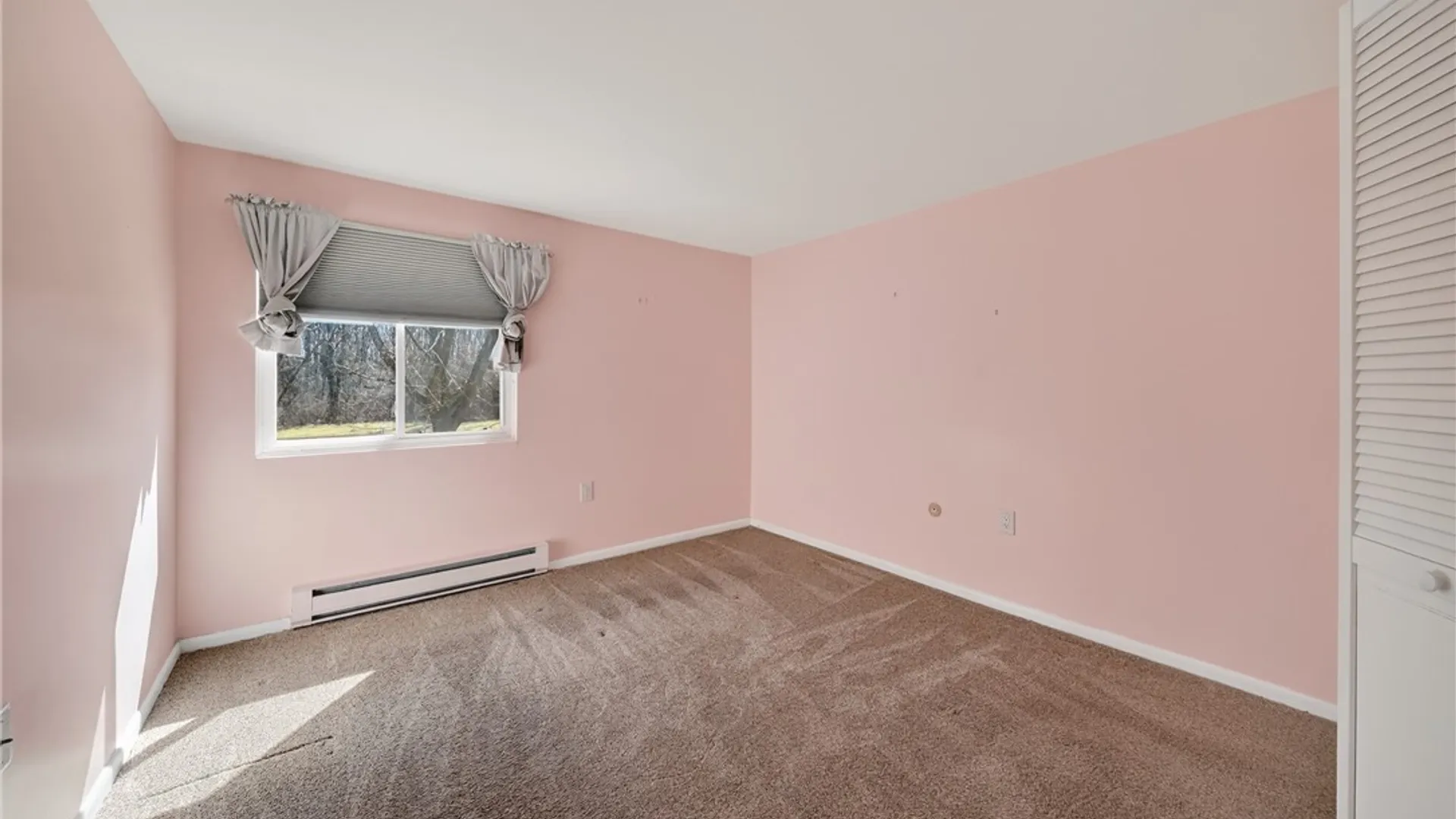 Property at 211 Watertree Drive, DeWitt, NY 13057 22