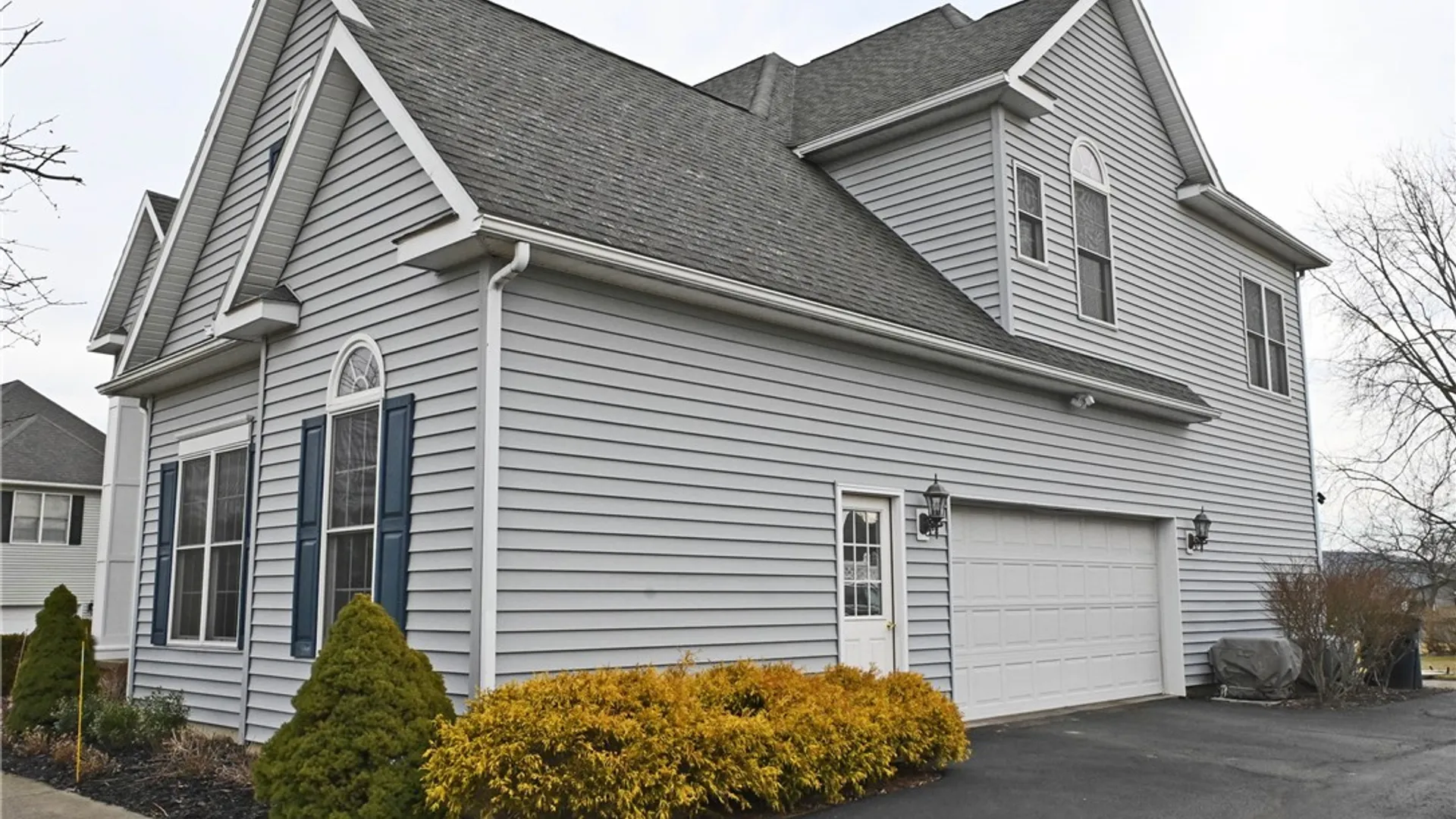 Property at 16 Chelsea Drive, Horseheads, NY 14845 2