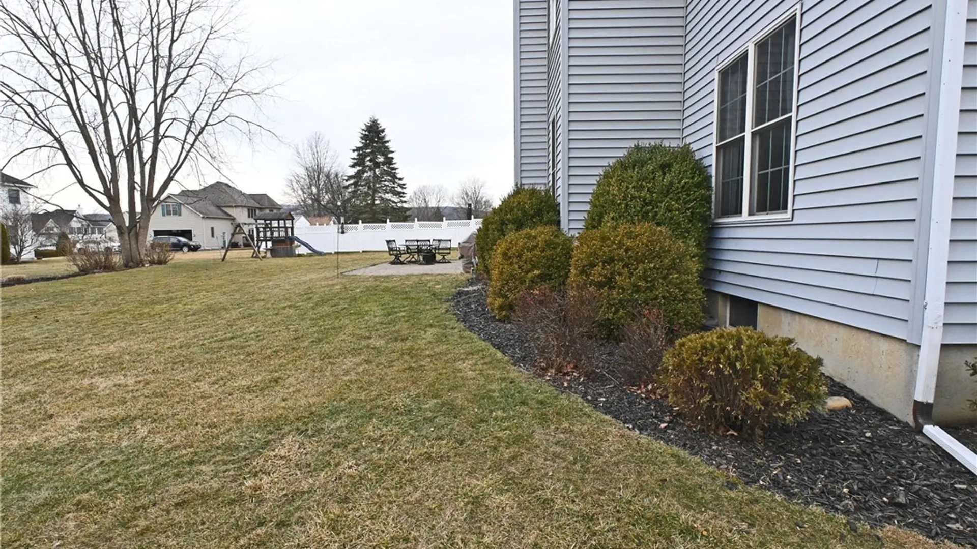 Property at 16 Chelsea Drive, Horseheads, NY 14845 6
