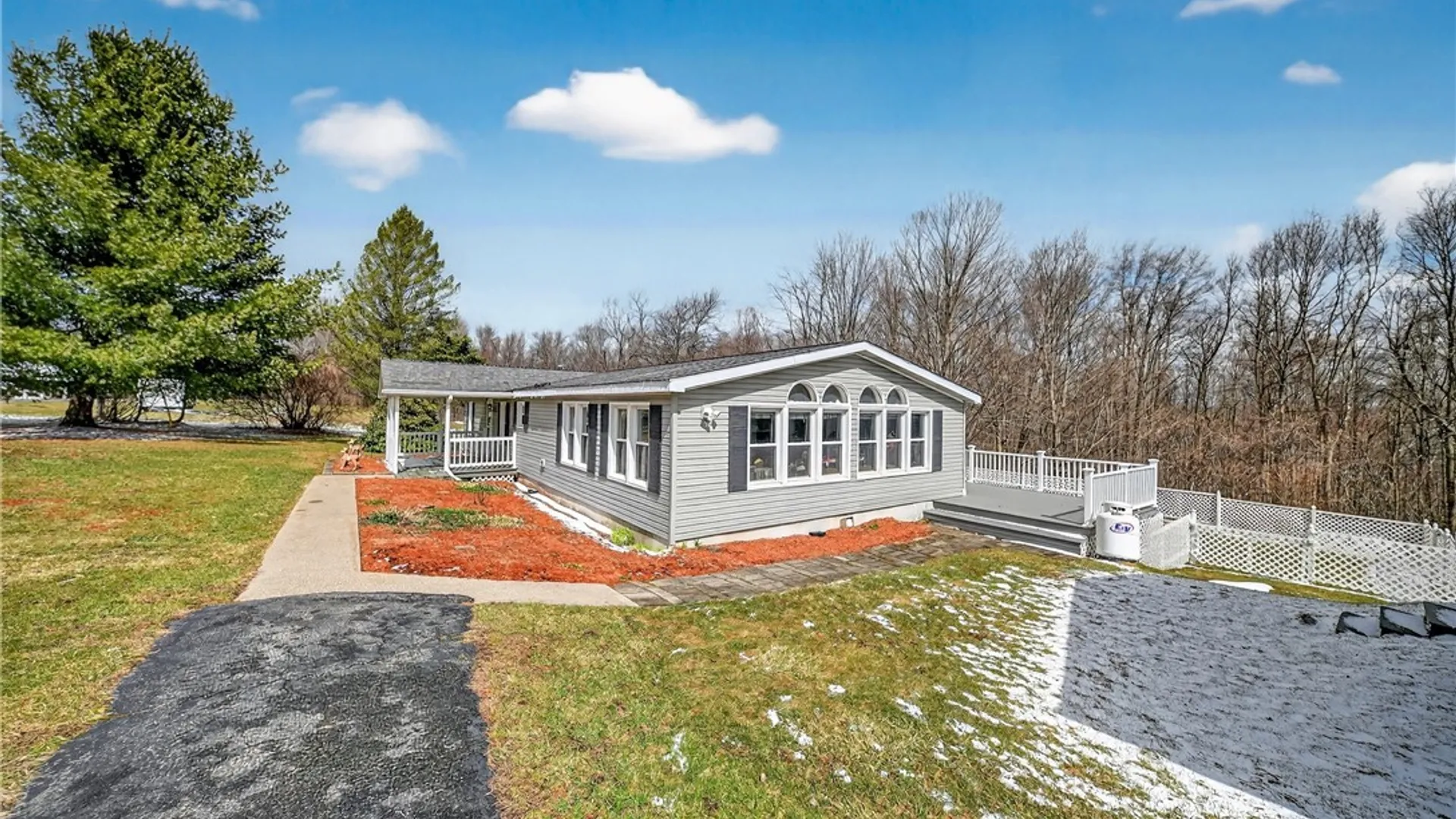 Property at 446 Kingdom Road, Volney, NY 13126 4