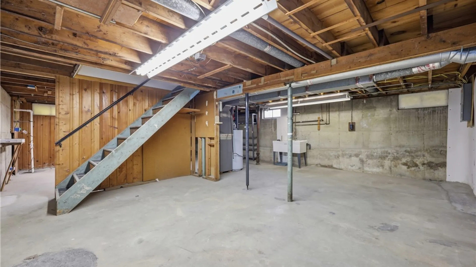 Property at 77 King Avenue, Cheektowaga, NY 14043 17