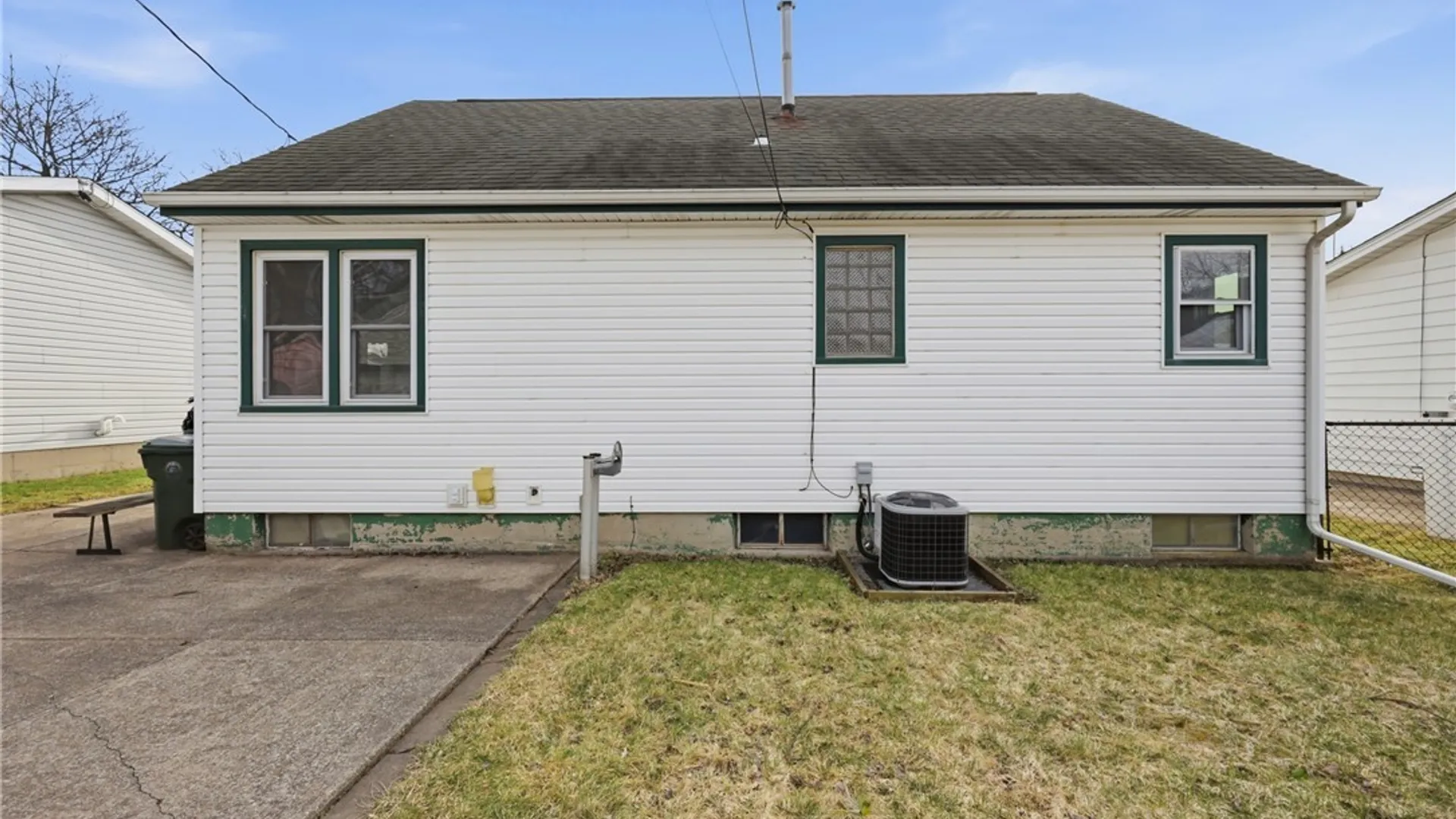 Property at 77 King Avenue, Cheektowaga, NY 14043 21