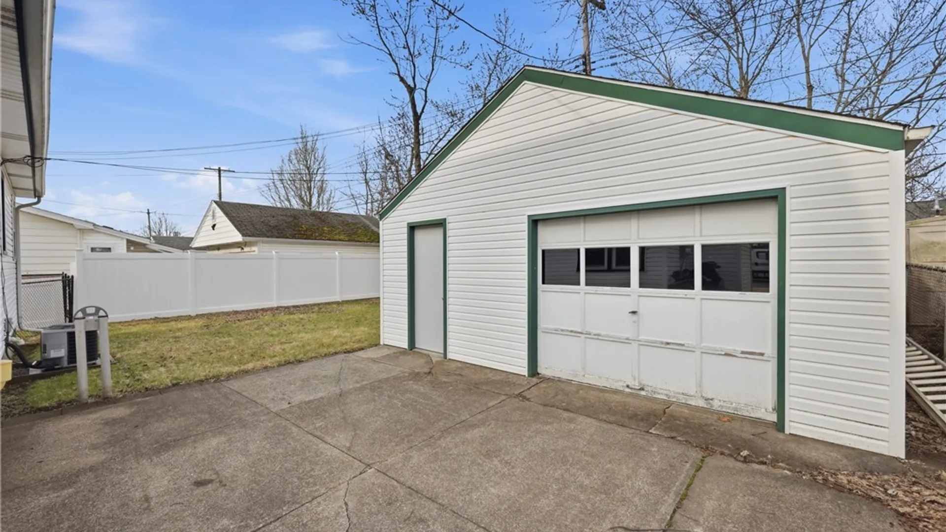 Property at 77 King Avenue, Cheektowaga, NY 14043 22