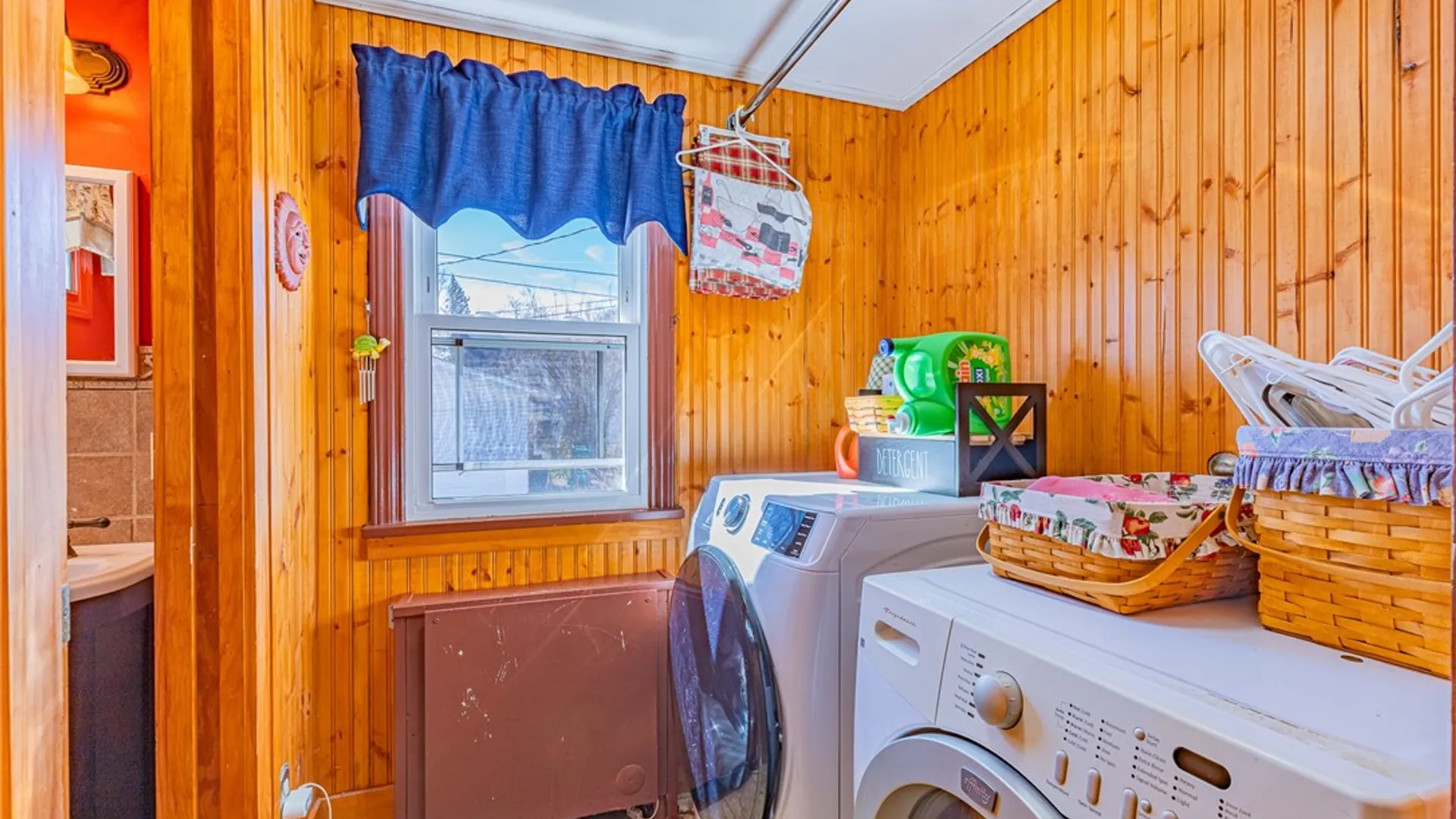 Property at 79 Maplehurst Road, Irondequoit, NY 14617 14