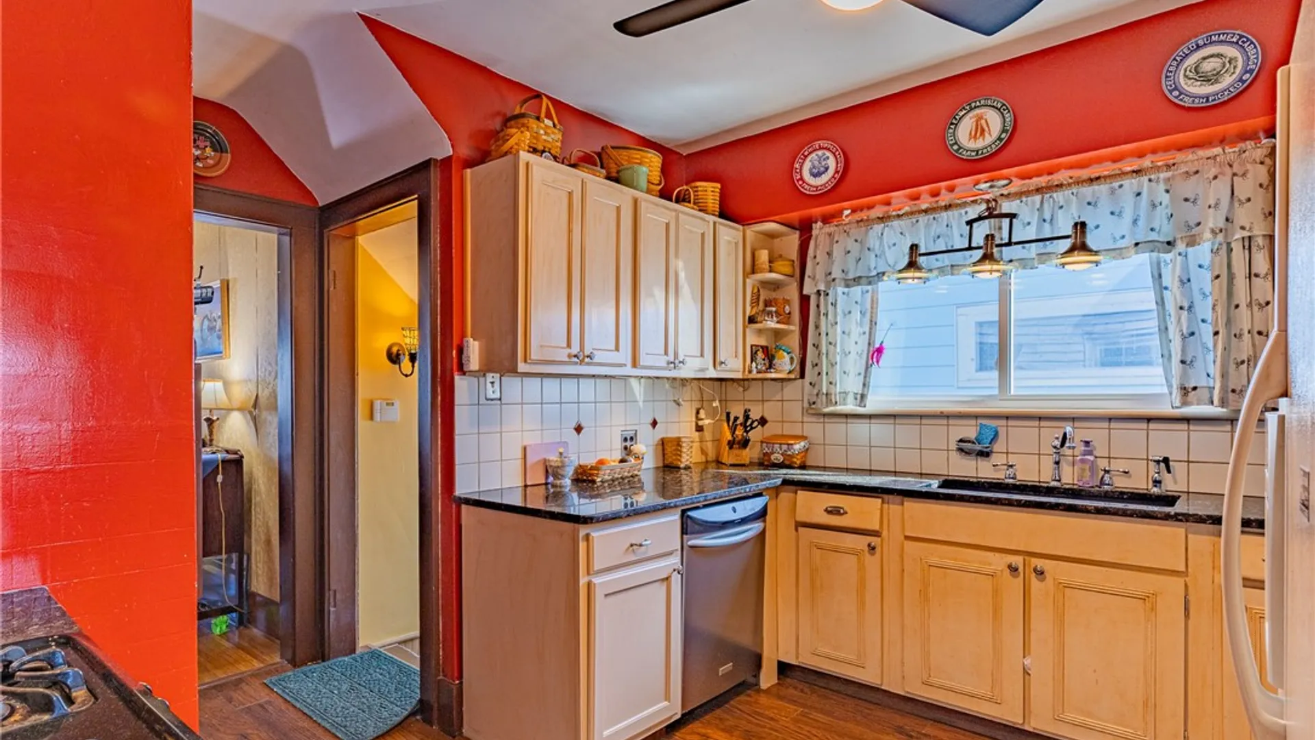 Property at 79 Maplehurst Road, Irondequoit, NY 14617 15