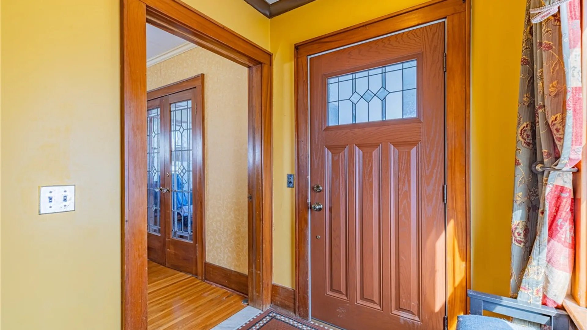 Property at 79 Maplehurst Road, Irondequoit, NY 14617 2