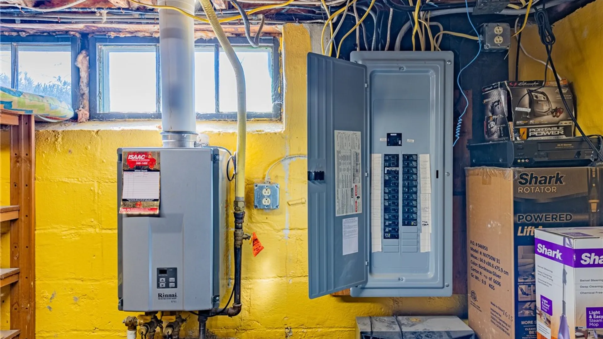 Property at 79 Maplehurst Road, Irondequoit, NY 14617 29