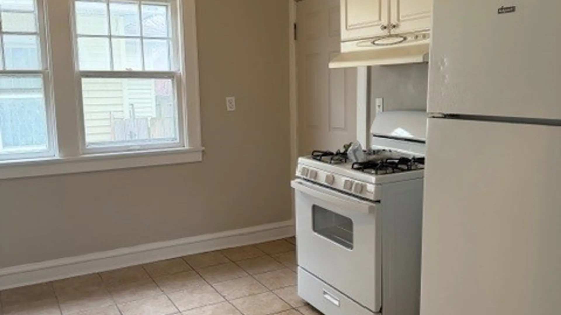 Property at 253 Fenway Drive, Syracuse, NY 13224 5