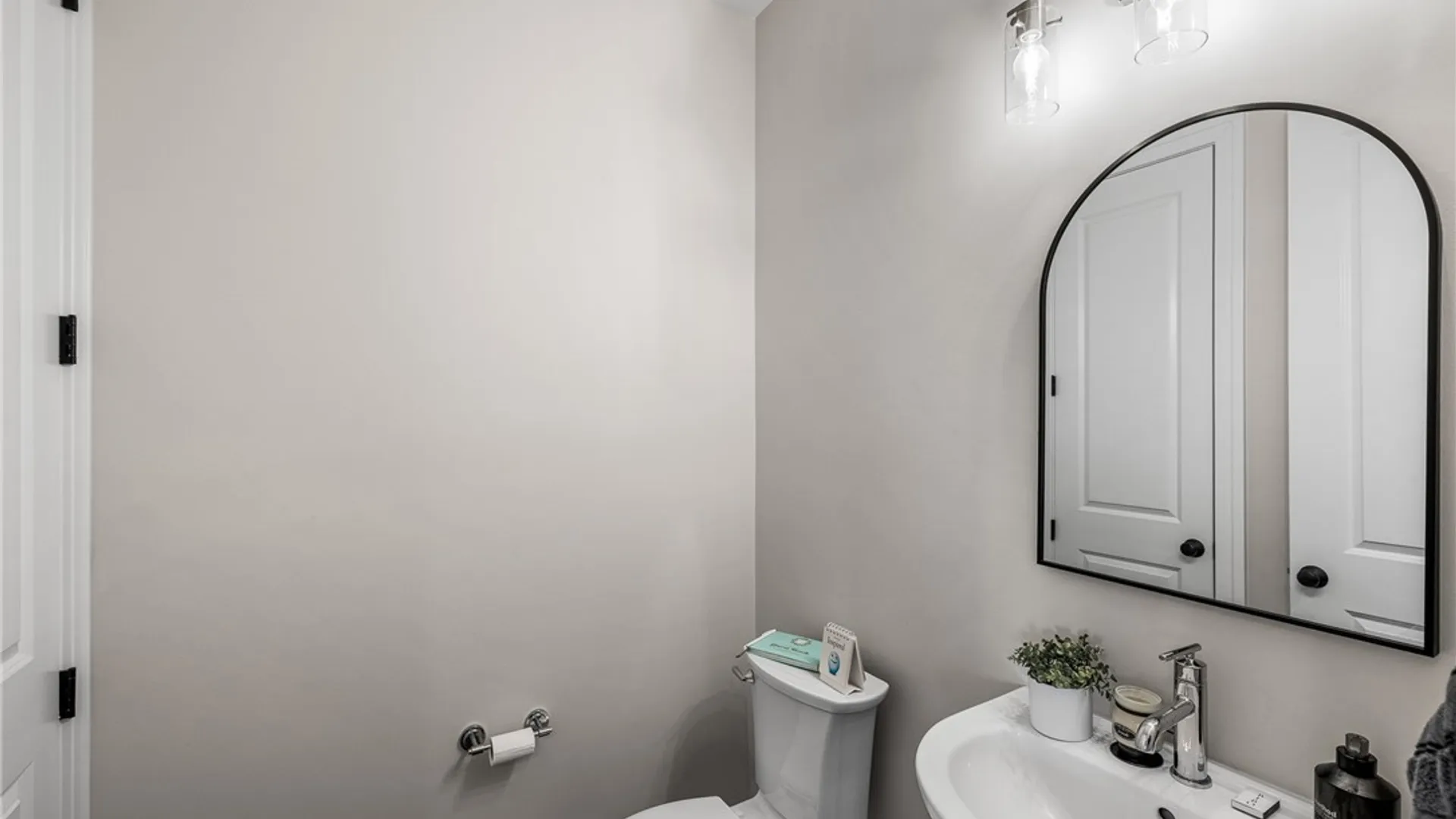 Property at 226 Rachel Vincent, Buffalo, NY 14216 17