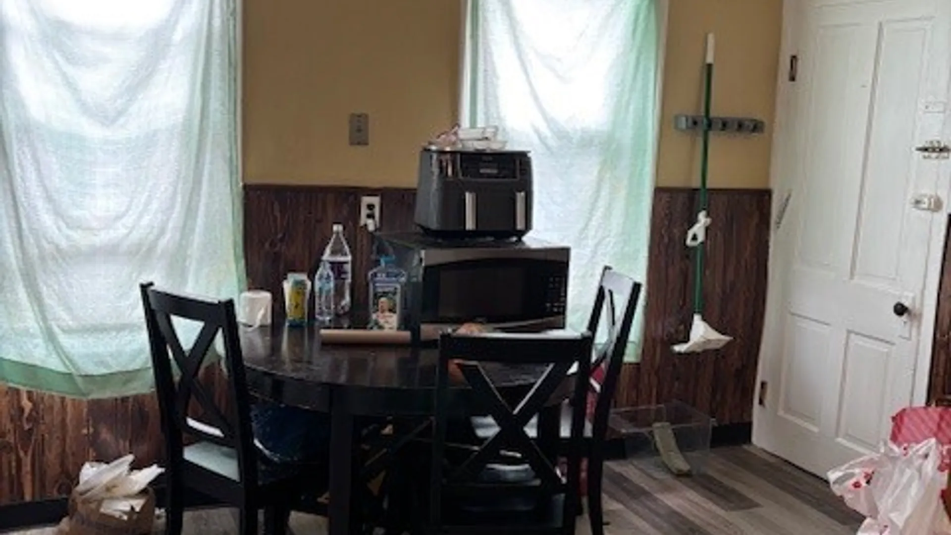 Property at 164 Barnard Street, Buffalo, NY 14206 7