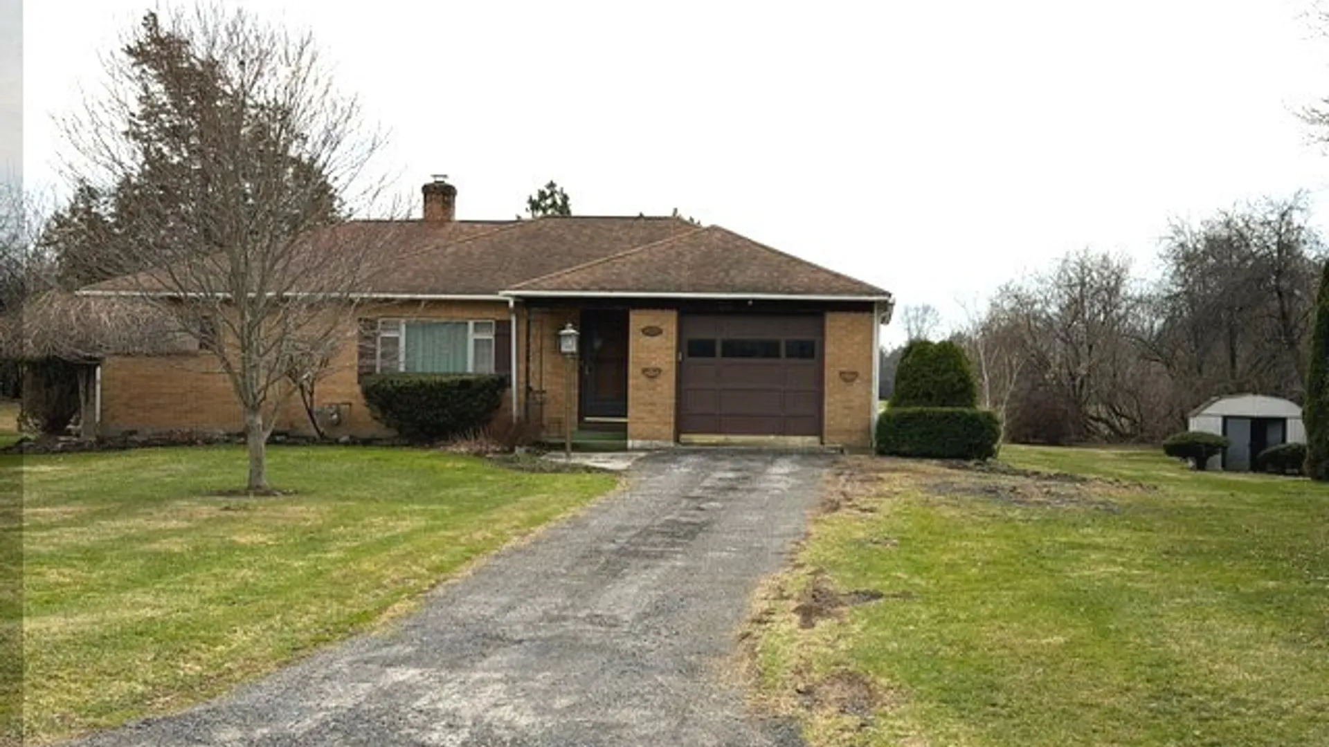 Property at 2092 Genesee Street Road, Aurelius, NY 13021 2
