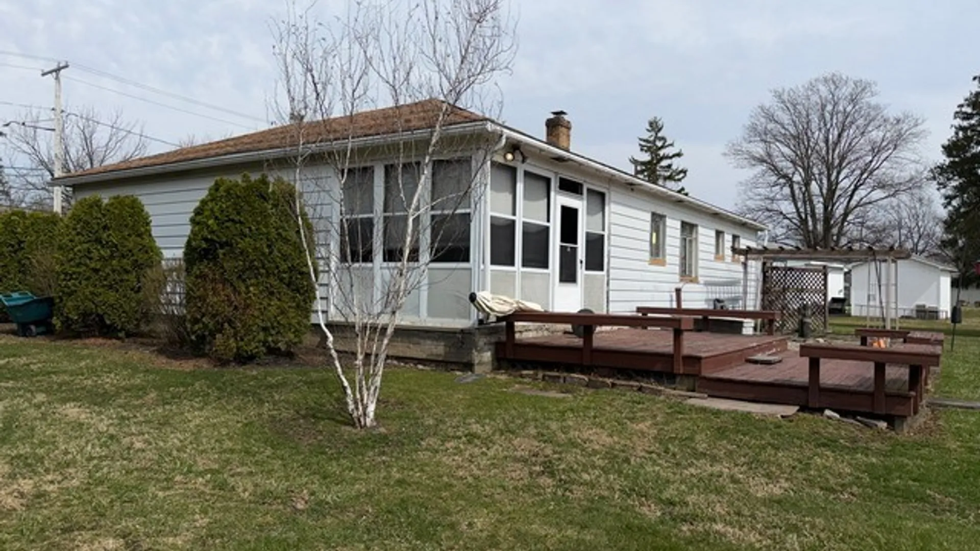 Property at 2092 Genesee Street Road, Aurelius, NY 13021 4