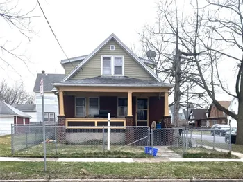 Property at 2301 Walnut Avenue, Niagara Falls, NY 14301