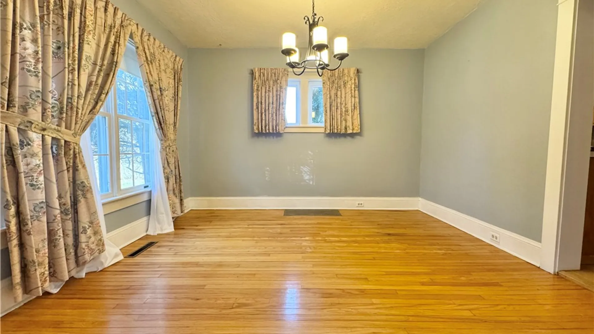 Property at 502 Edgewood Drive, Elmira City, NY 14905 8