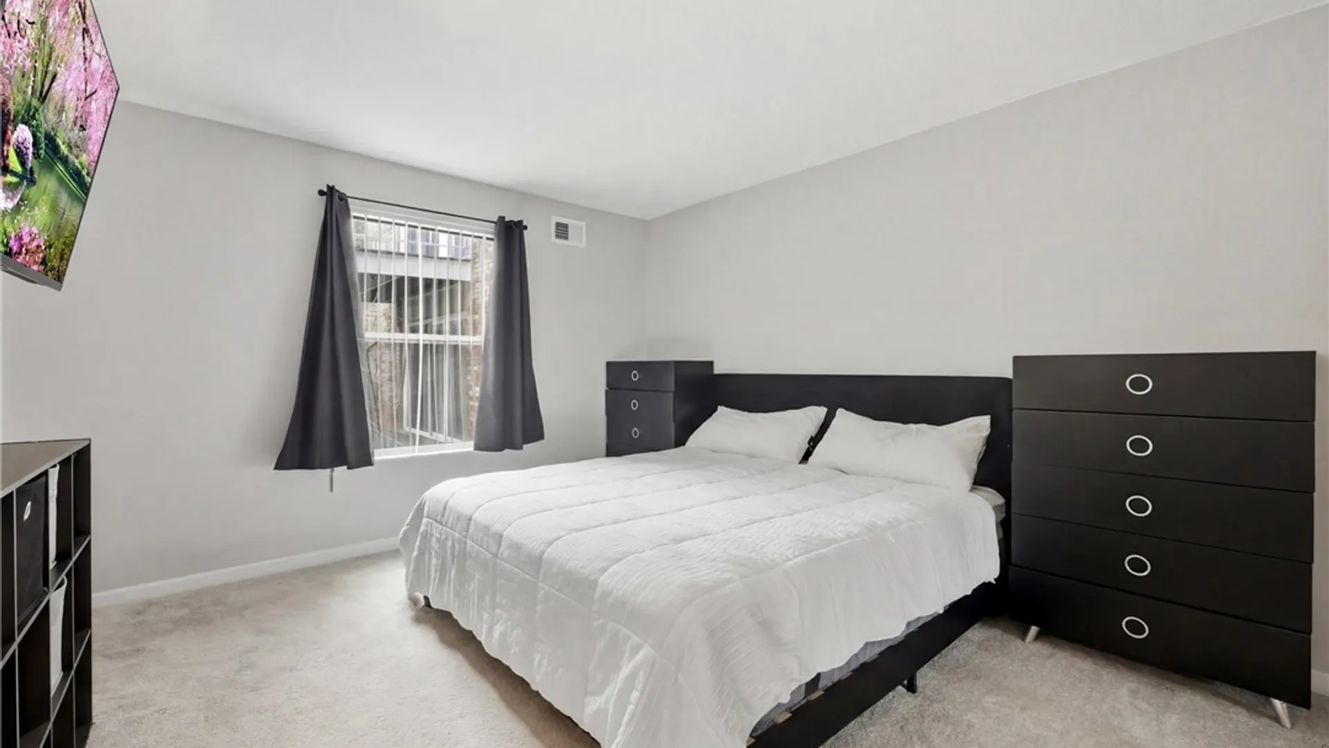 Property at 4545 Chestnut Ridge Road, Amherst, NY 14228 15