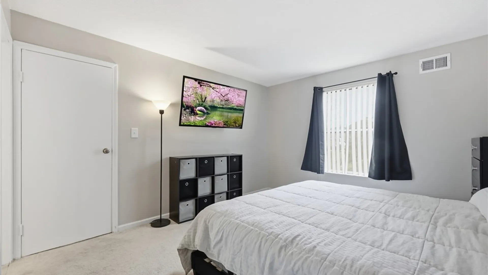 Property at 4545 Chestnut Ridge Road, Amherst, NY 14228 16