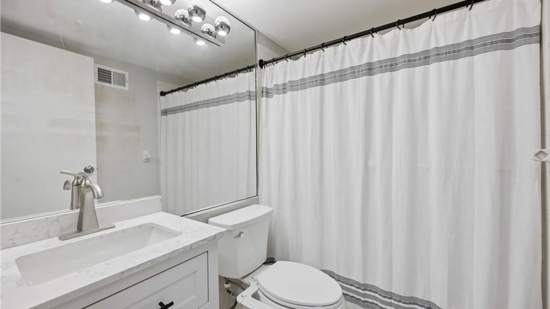 Property at 4545 Chestnut Ridge Road, Amherst, NY 14228 21