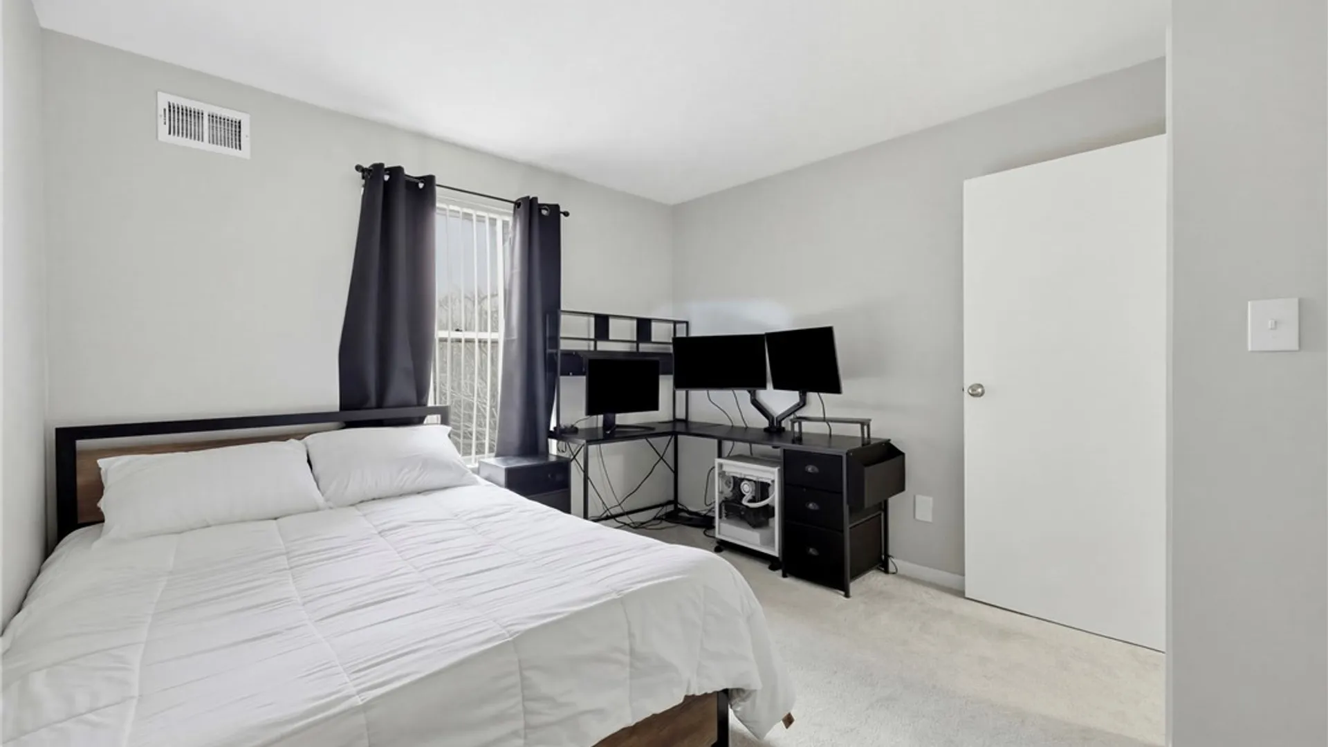 Property at 4545 Chestnut Ridge Road, Amherst, NY 14228 24